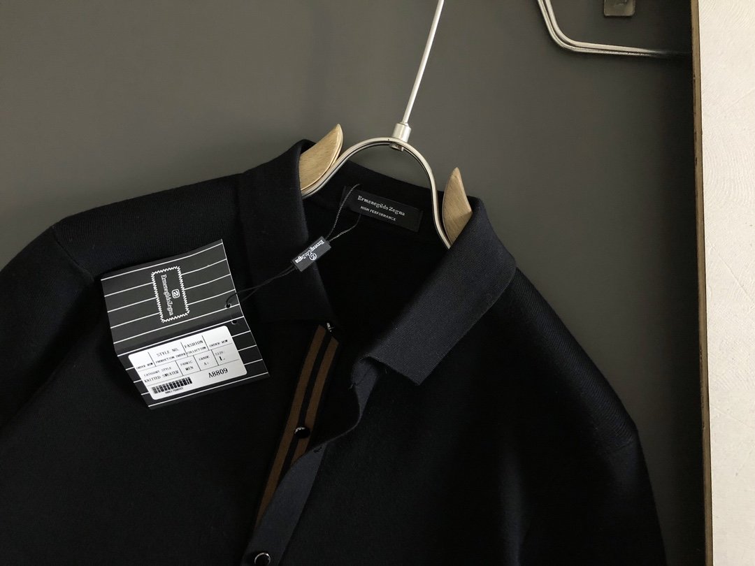 ZA**23最顶级版本黑色双杆提花款羊毛开衫专柜一摸一样打造顶级款时尚百搭款进口面料顶级高工艺版型超好耐