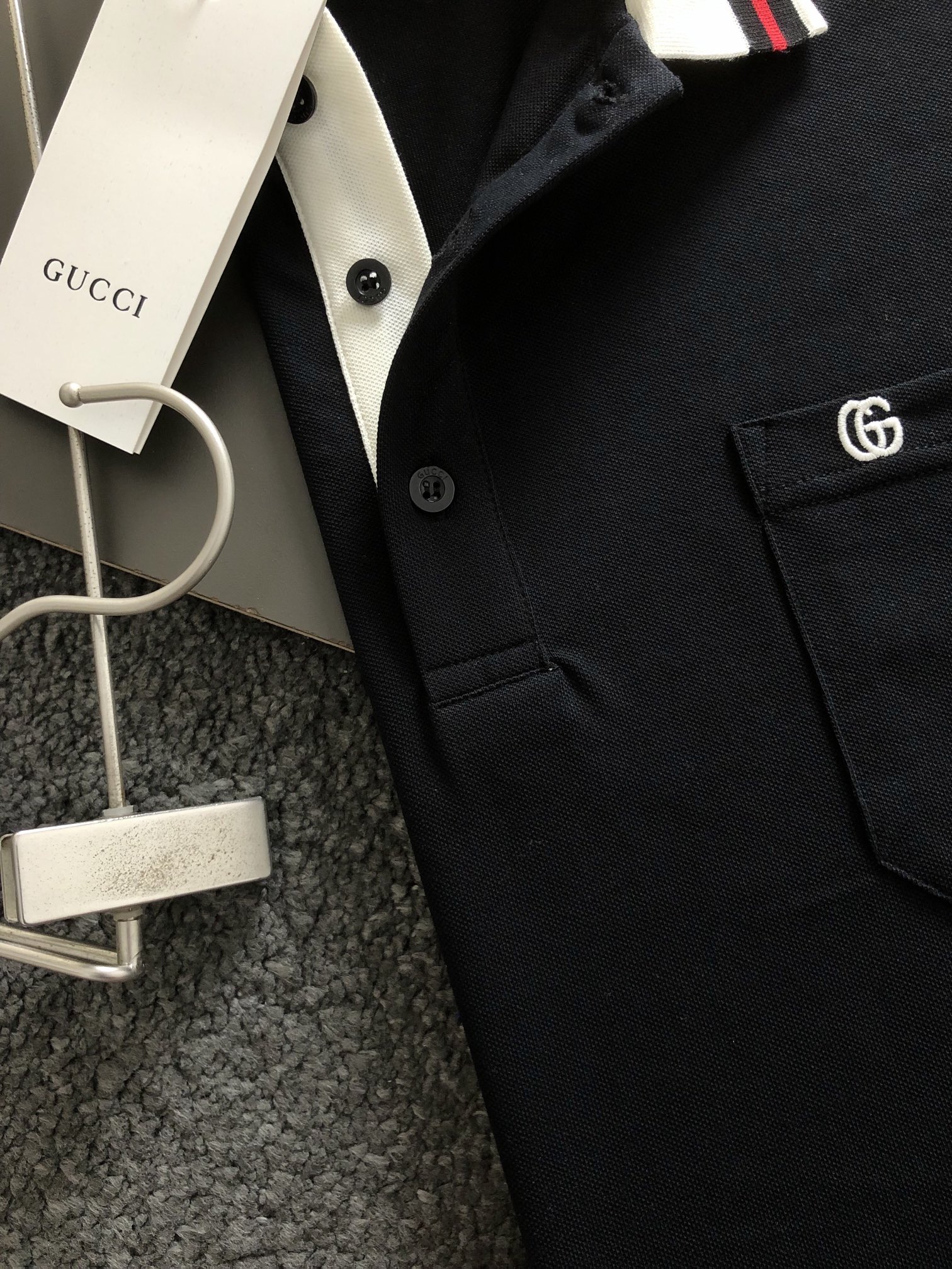 Gucc*M-XXXL24款顶级黑白双色简约款领口织带双G字母刺绣logo百搭Polo衫顶级提花领口融合
