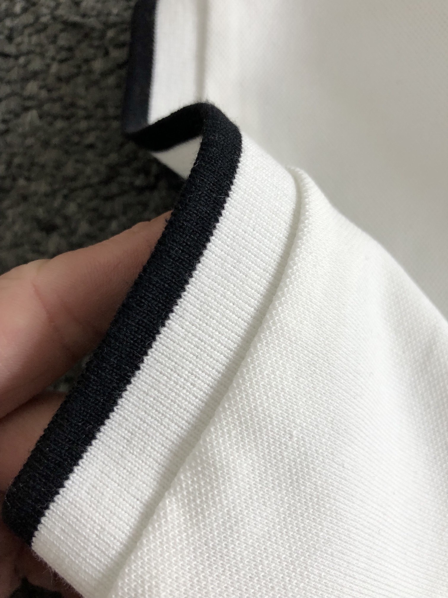 Give*修身版型24SS最新最顶级版本纯色百搭刺绣翻领Polo衫最顶级的品质专柜原单短袖顶级制作工艺进