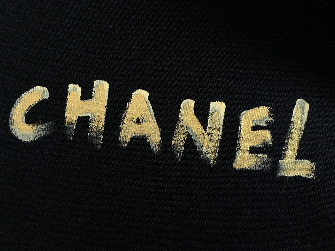 Chan*25SS 最新最顶级手绘款前后幅呼应质感短袖，专柜款短袖，顶级纯棉品质专柜原单短袖，顶级制作工