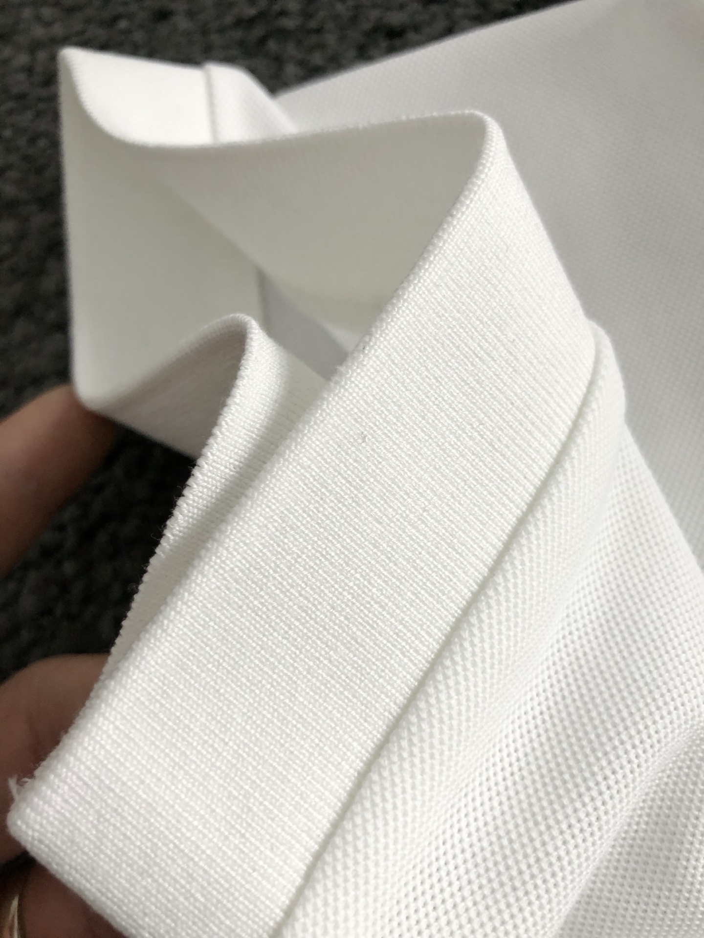  BBR*合身版型M-XXXL
25春夏顶级格纹领口融合重磅经典Polo短袖，精致丝滑专柜面料，顶级元素