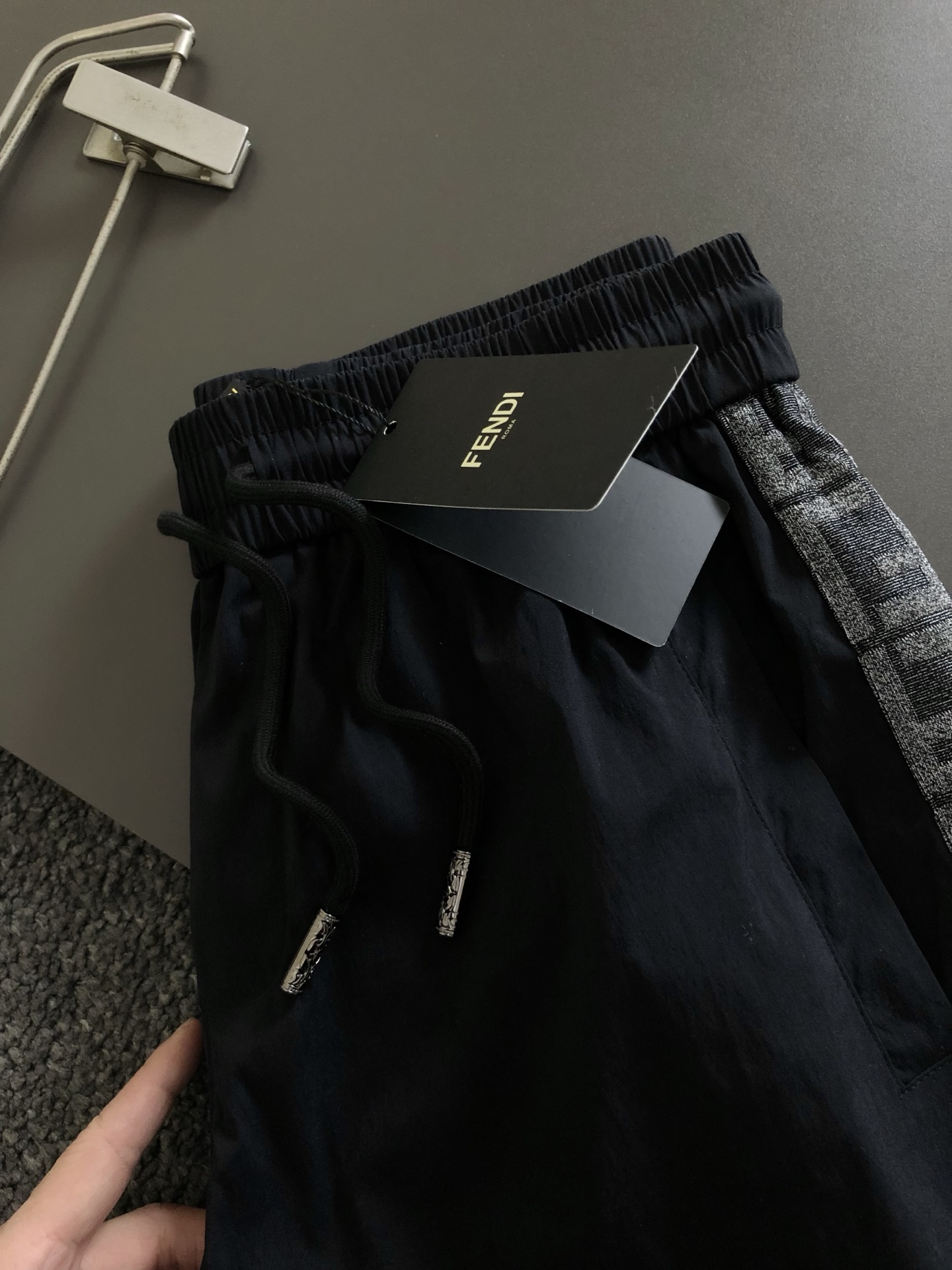 FENDI  短裤服装,男 3