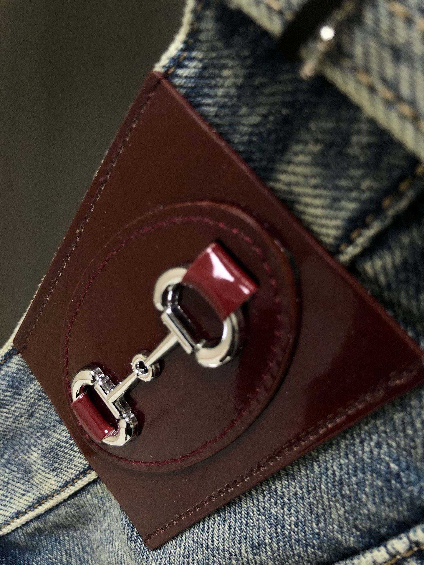 Gucci  牛仔裤服装 6