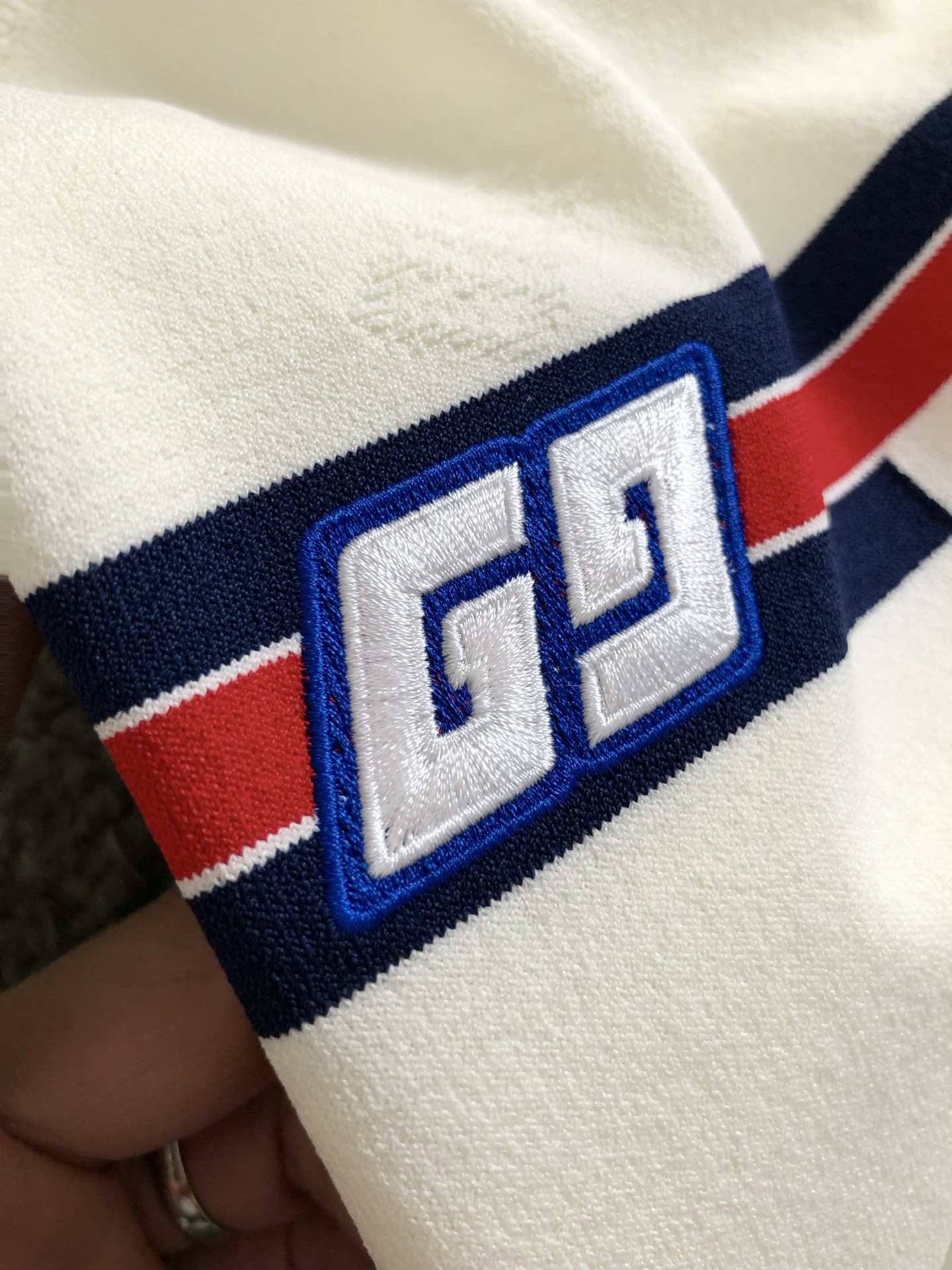 Gucci  短袖服装,男 7