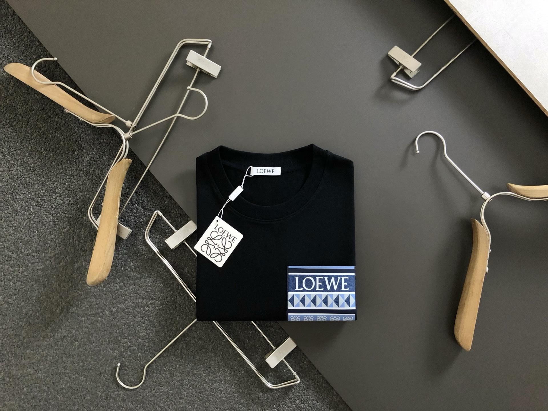 Loewe Men's Black Cotton Short Sleeve T-Shirt with Logo Detail 2 i1750364164351 3725 0 7