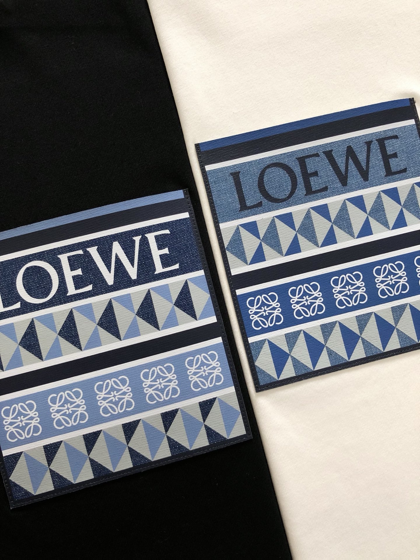 Loewe Men's Black Cotton Short Sleeve T-Shirt with Logo Detail 10 i1750364165282 9271 0 6