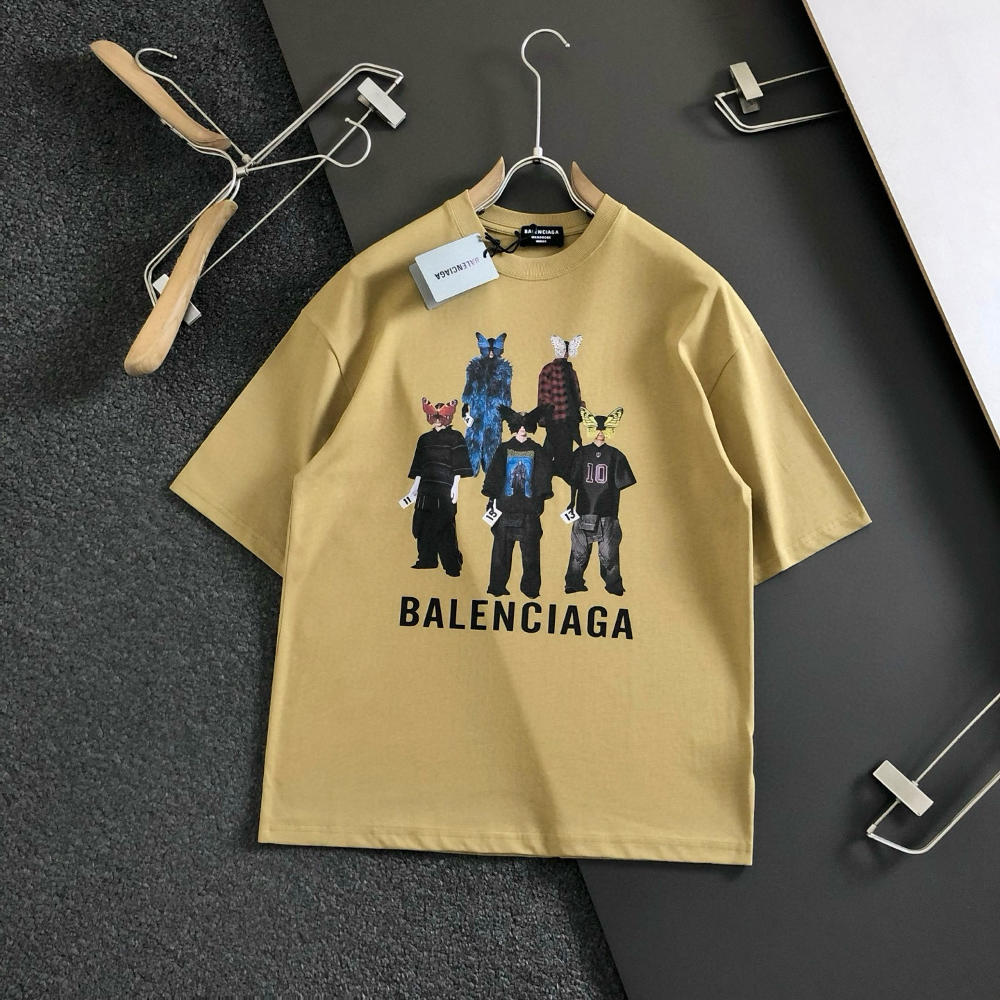 Balenciaga Men's Graphic Print Crewneck T-Shirt, Premium Quality, S-XL 6 i1750374259682 9936 0 8