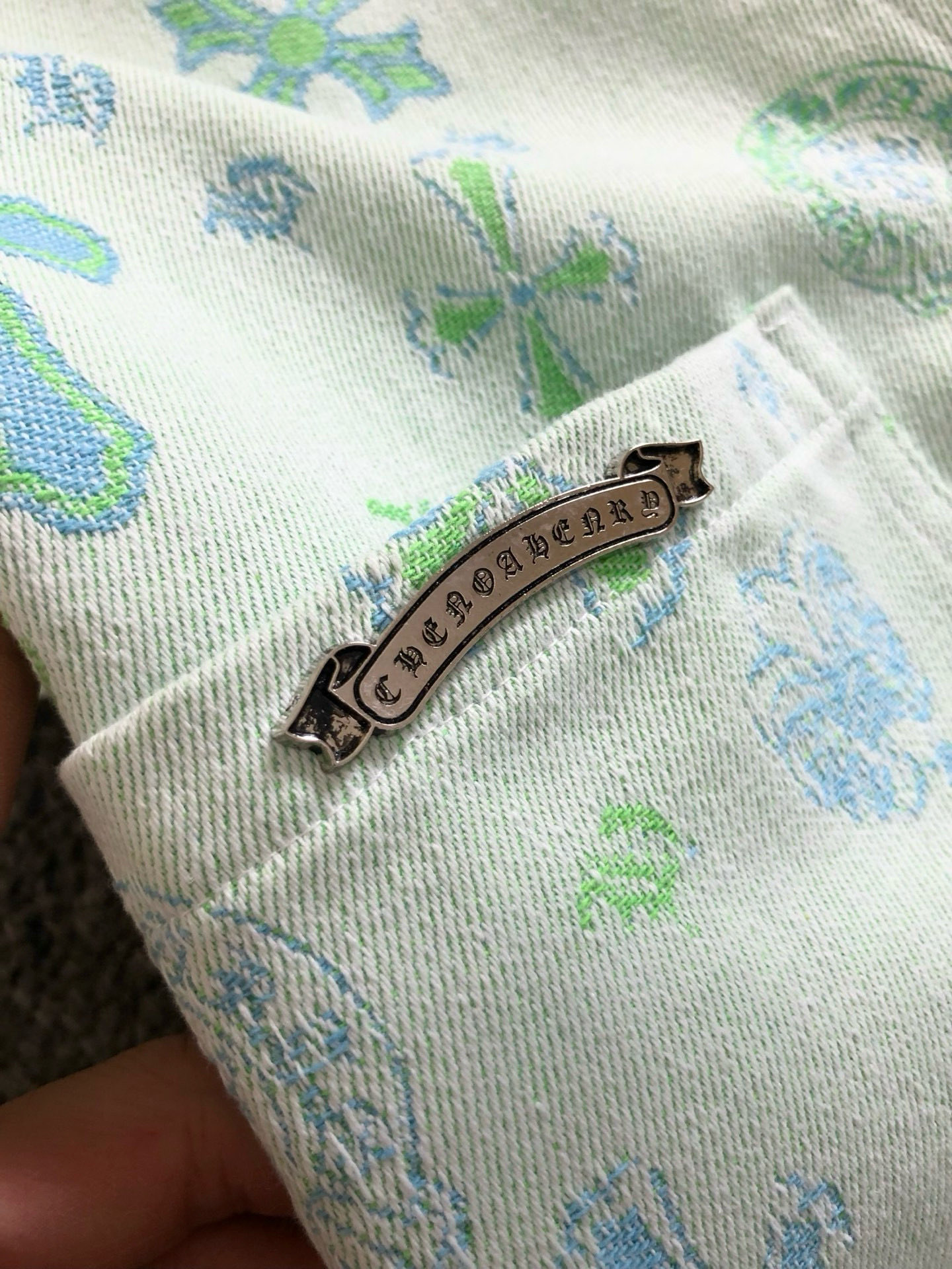 Sanskrit Hip-Hop Cowboy Coats: Premium Imported Fabrics, Customization, and Embroidery - 图片 5