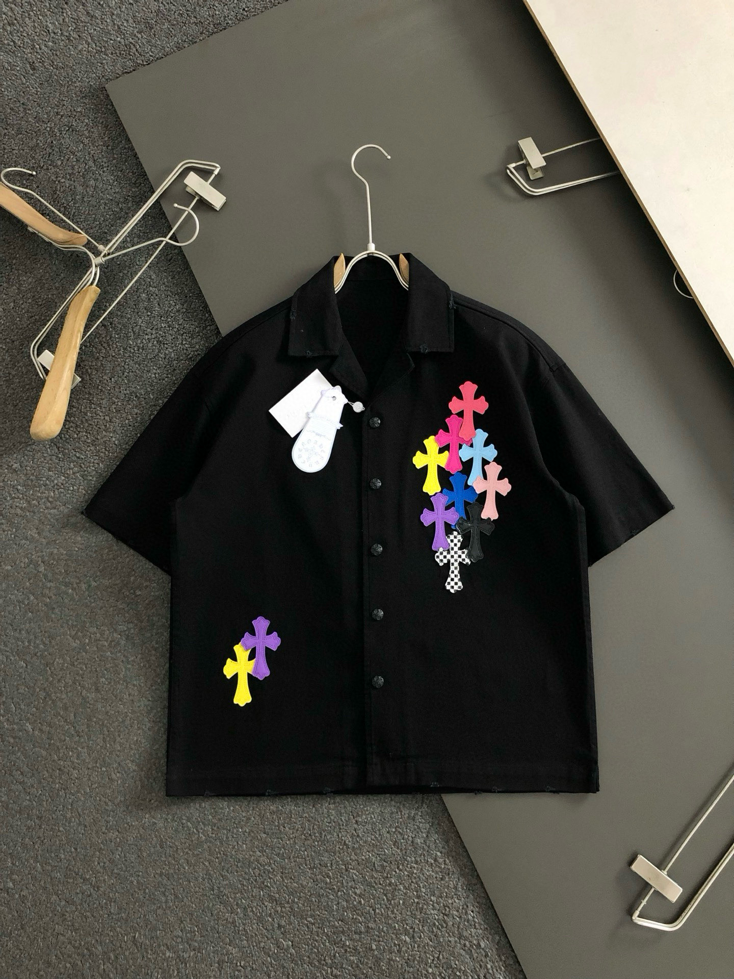 Top-Quality Spring/Summer Cross Sign Logo Coat in Multi-Colors (Size S-XL) - 图片 2