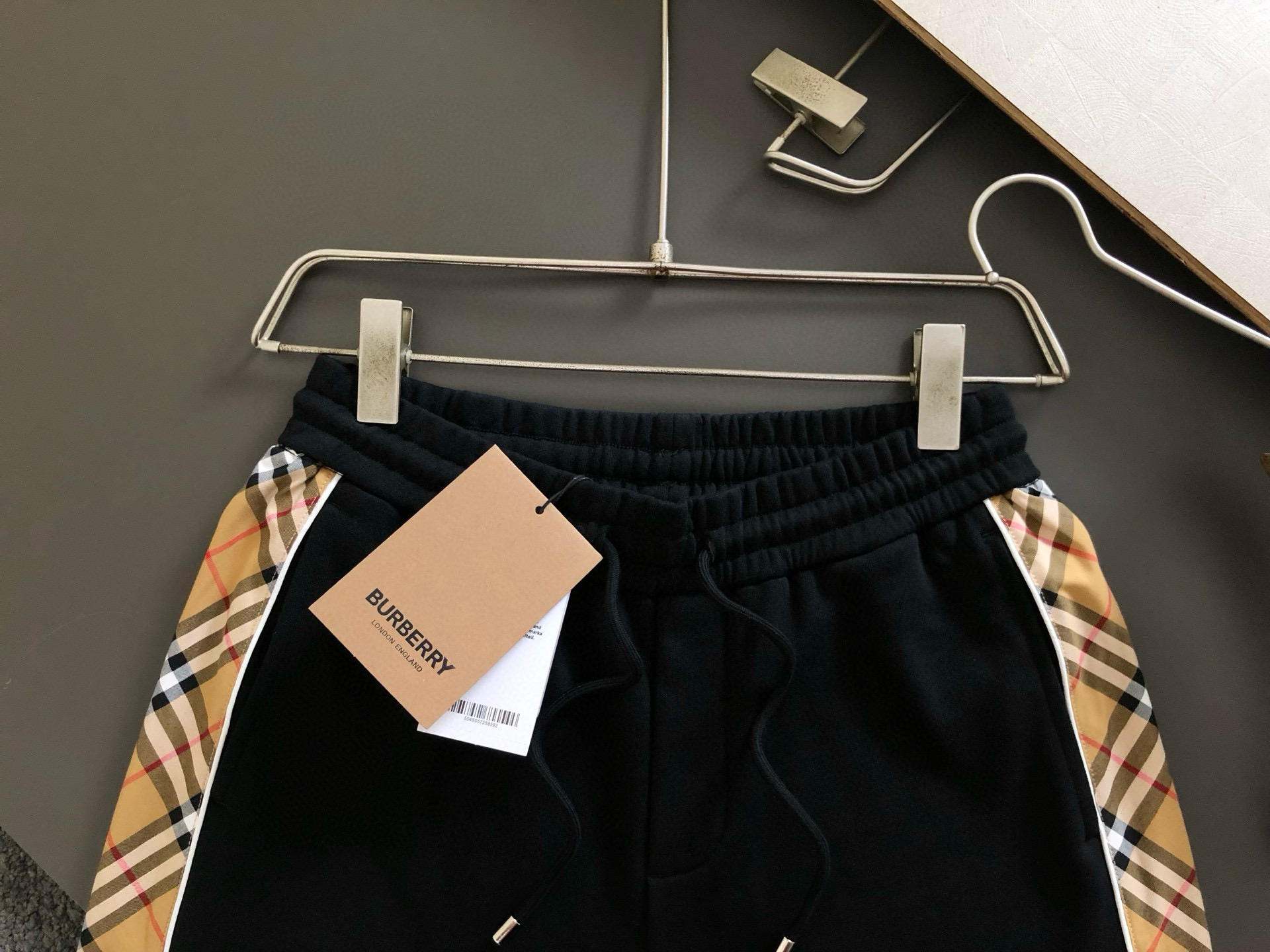 High-Quality Boxer Prototype with Unique Design and Imported Silk Hands Now Available! - 图片 4