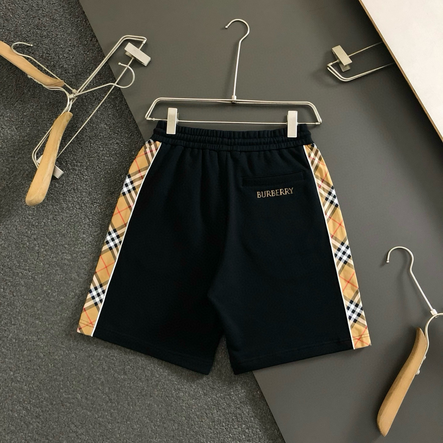 High-Quality Boxer Prototype with Unique Design and Imported Silk Hands Now Available! - 图片 7