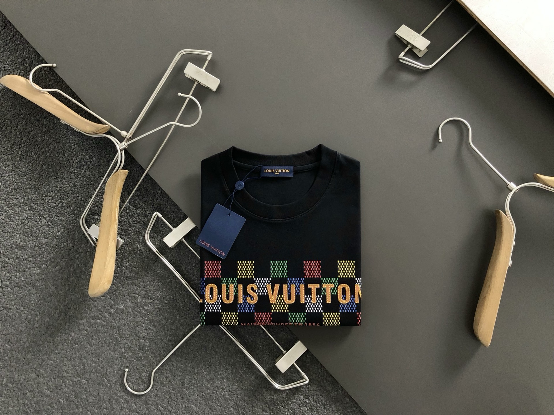 Louis Vuitton Heren T-shirt met Logo - Premium Katoen, Verschillende Maten Beschikbaar