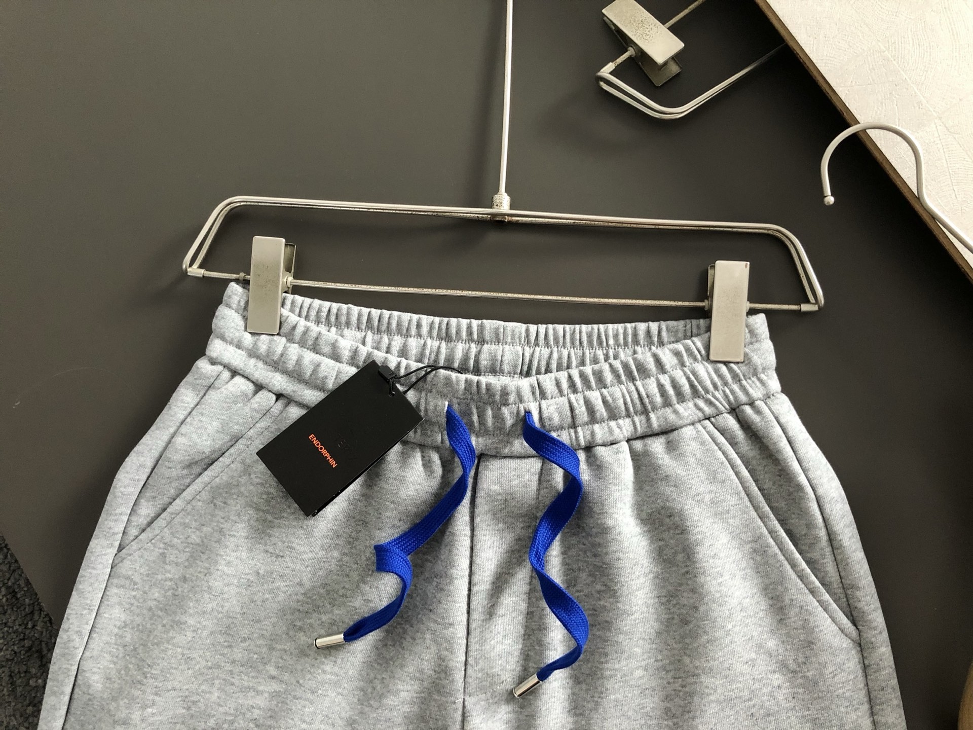 Arc'teryx Embroidered Cotton Blend Shorts, Casual Fit, Drawstring Closure 5 i1754749647927 9120 0 0