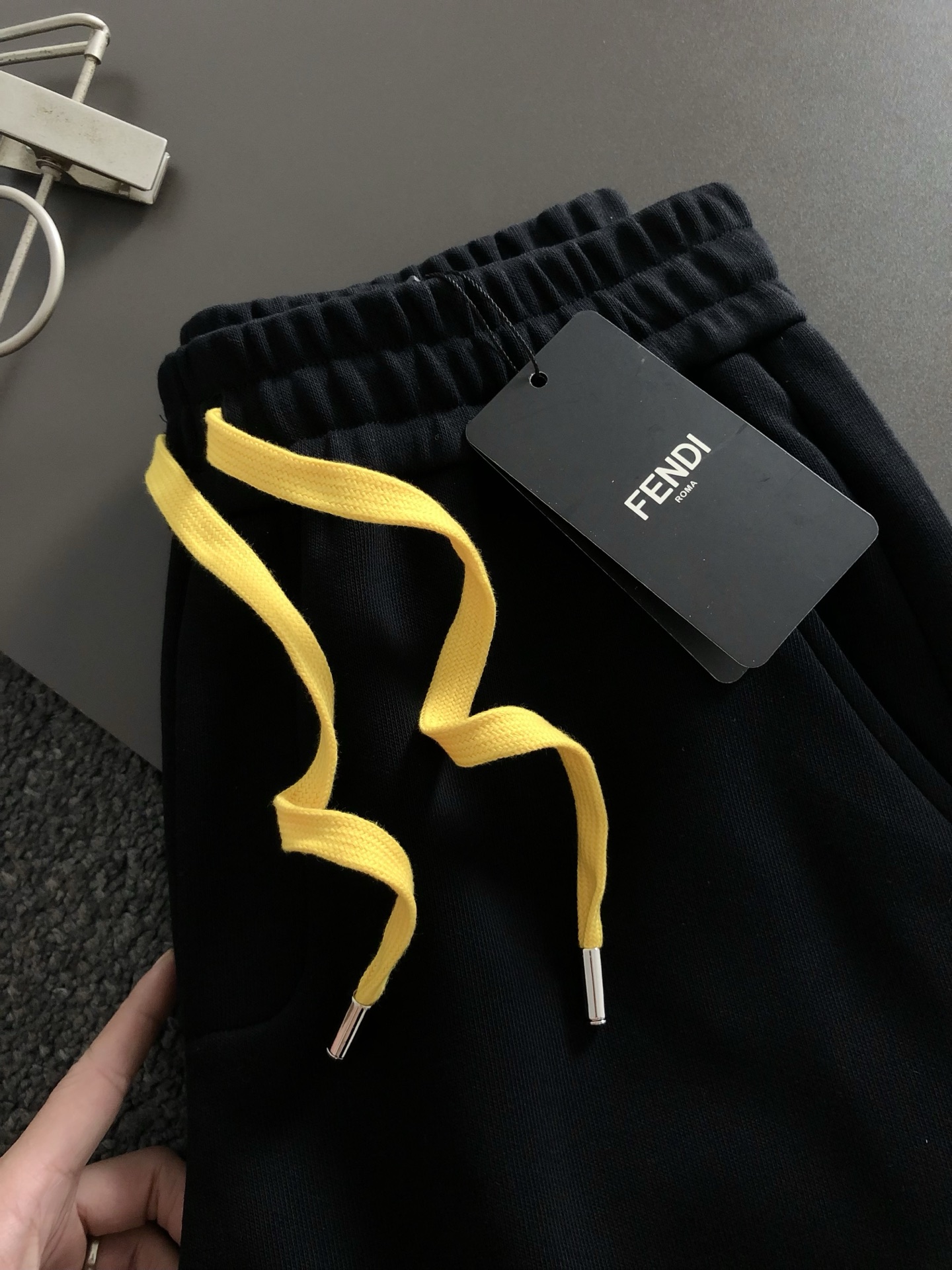 “FeNd Microwidese M-XXL Double-F Stereotypes Integrated Shorts with High-End Imported Silk Hands – Available Online!” - 图片 3