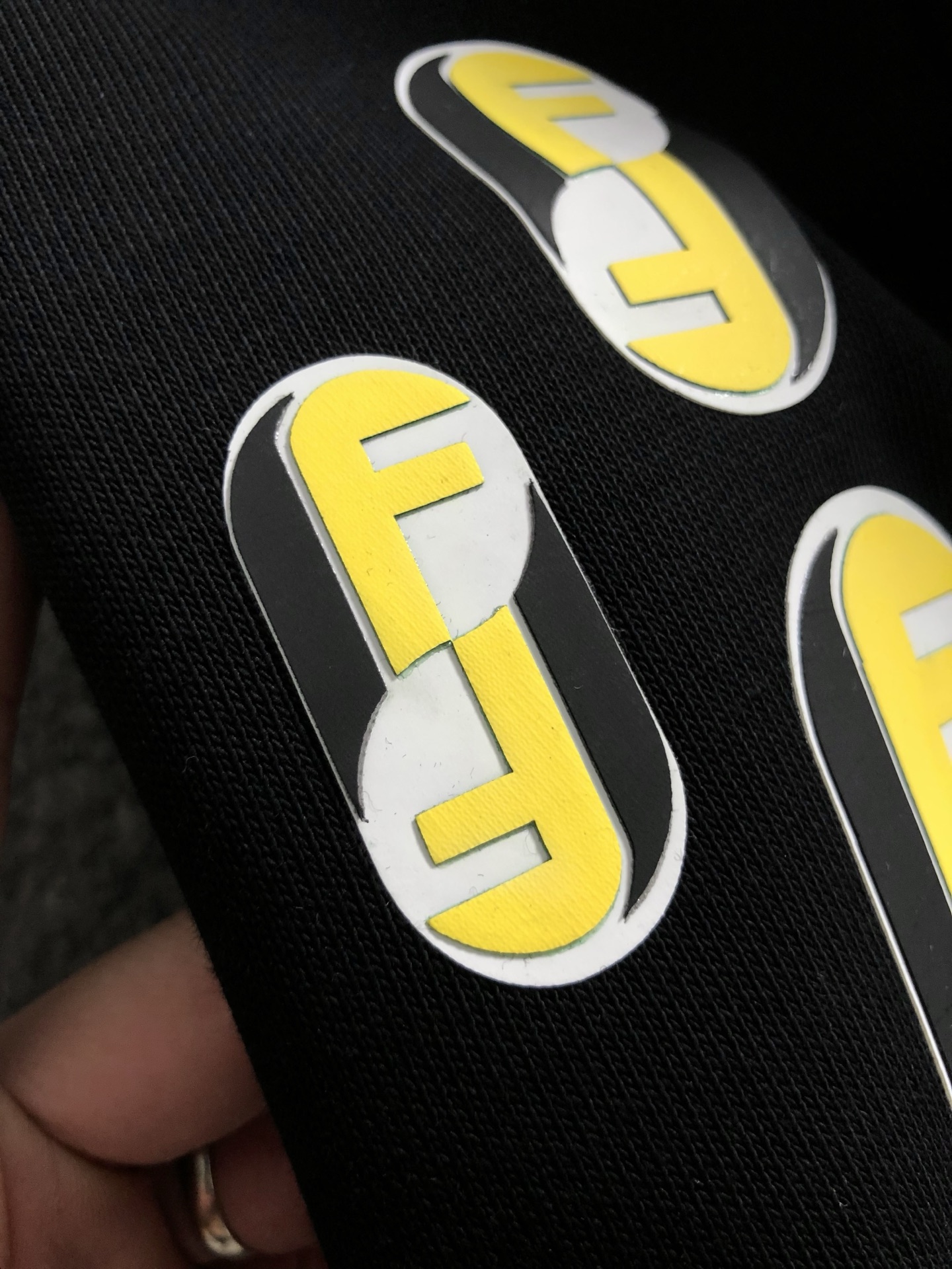 “FeNd Microwidese M-XXL Double-F Stereotypes Integrated Shorts with High-End Imported Silk Hands – Available Online!” - 图片 6