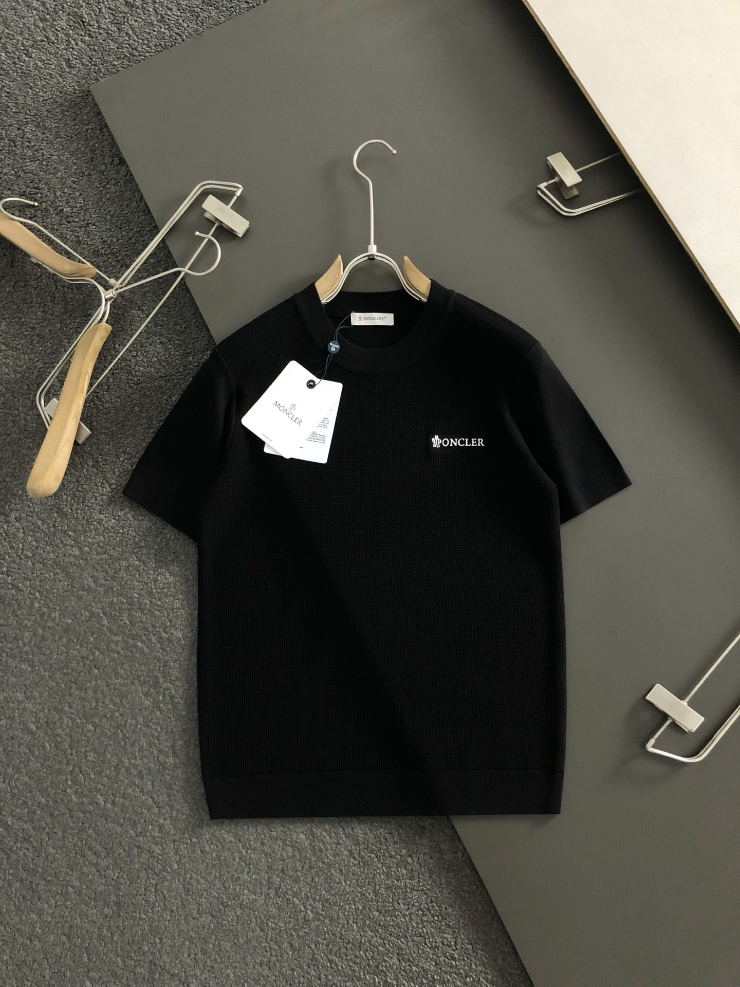 Mon*合身版型M-XXXL2025秋冬时尚百搭羊毛短袖，精致工艺专柜面料，顶级元素融合打造，经典短袖3