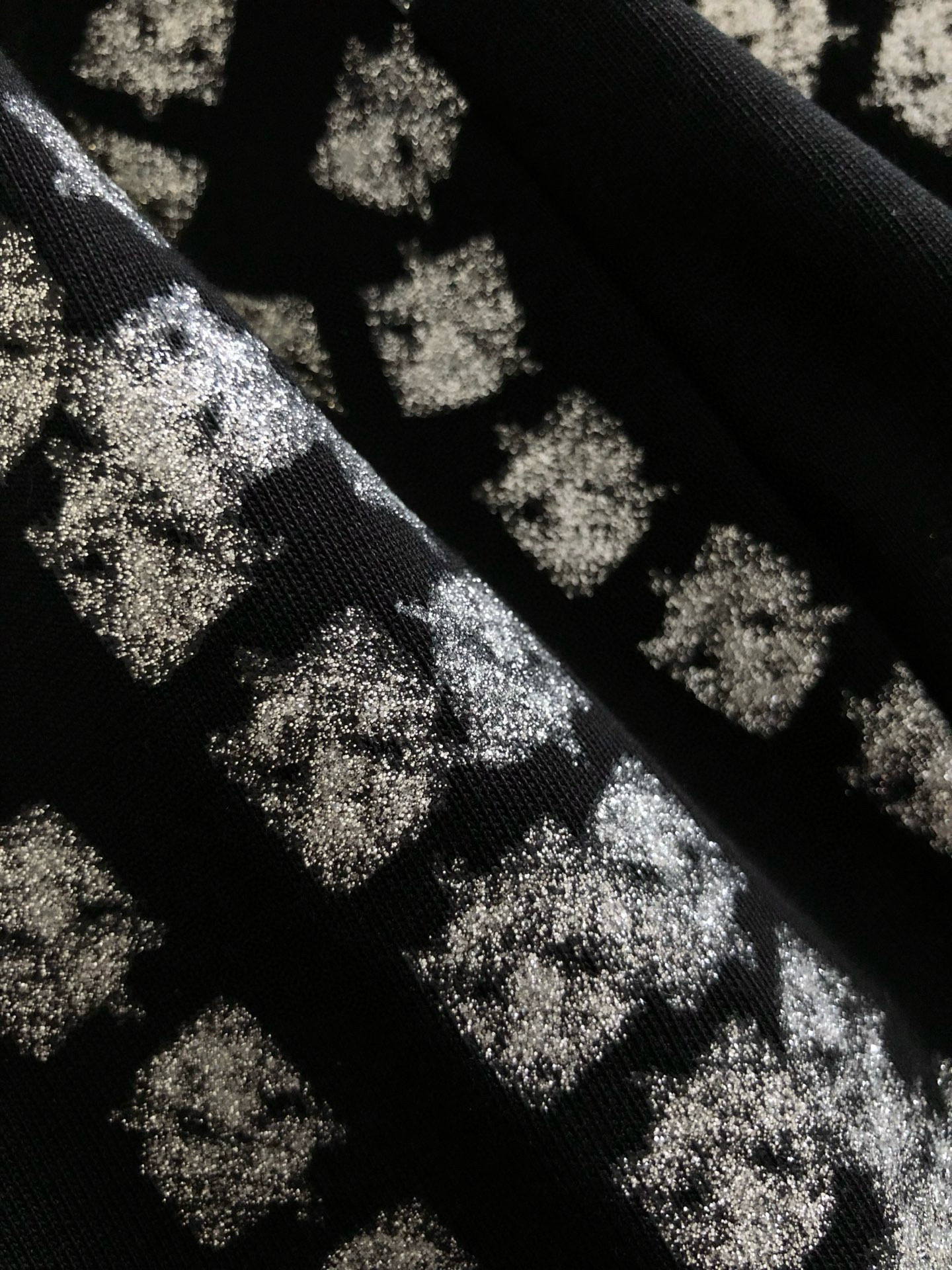 Dir*合身版型S-Xl2025秋款顶级进口私货，高端字母刺绣潮牌短袖，专柜款时尚不失奢华 品质毋庸置疑