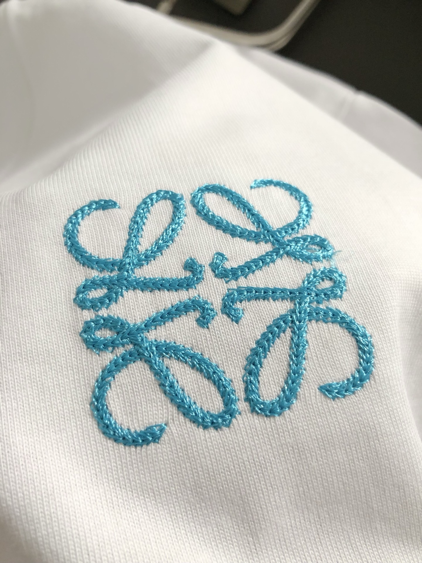 LOW*合身版型S-Xl25春夏顶级橘色刺绣潮牌短袖，精致工艺专柜面料，顶级元素融合打造，3标齐全，潮男