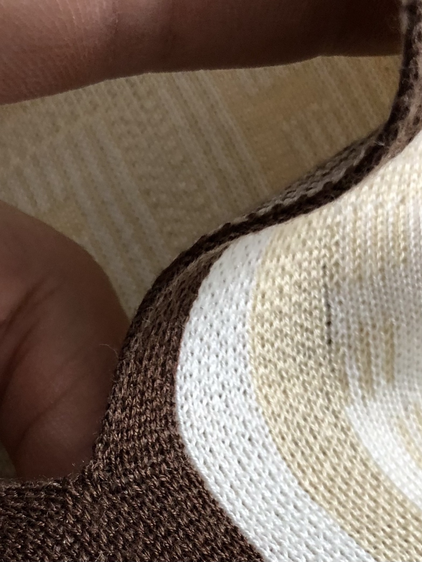 FEND(米色)合身版型M-XXXL2025秋冬老钱风双F提花翻领羊毛短袖，精致工艺专柜面料，顶级元素融