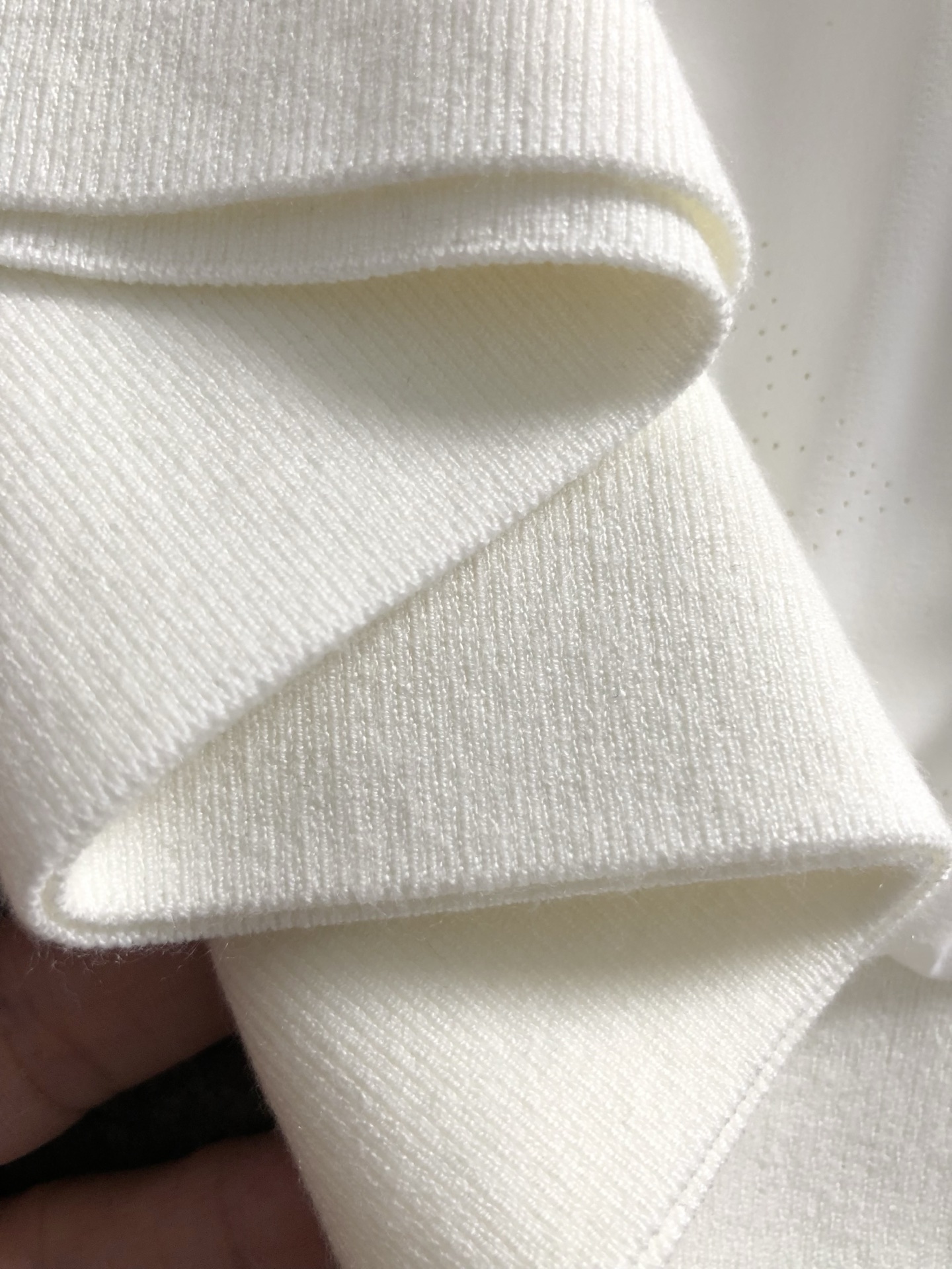 L牌*合身版型M-XXXL2025秋冬老花提花双层翻领拉链羊毛短袖，精致工艺专柜面料，顶级元素融合打造，