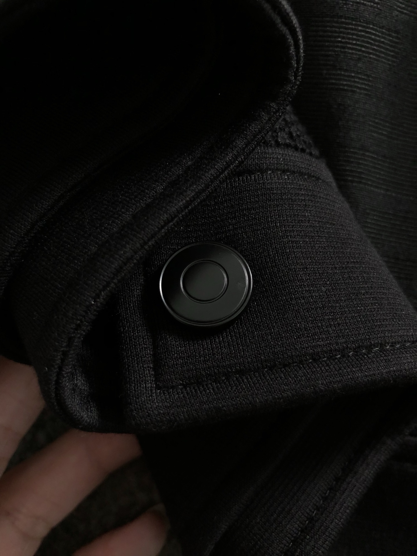 FEND*合身版型M-XXXL2025秋冬双F拼接款针织羊毛外套，精致工艺专柜面料，顶级元素融合打造，3