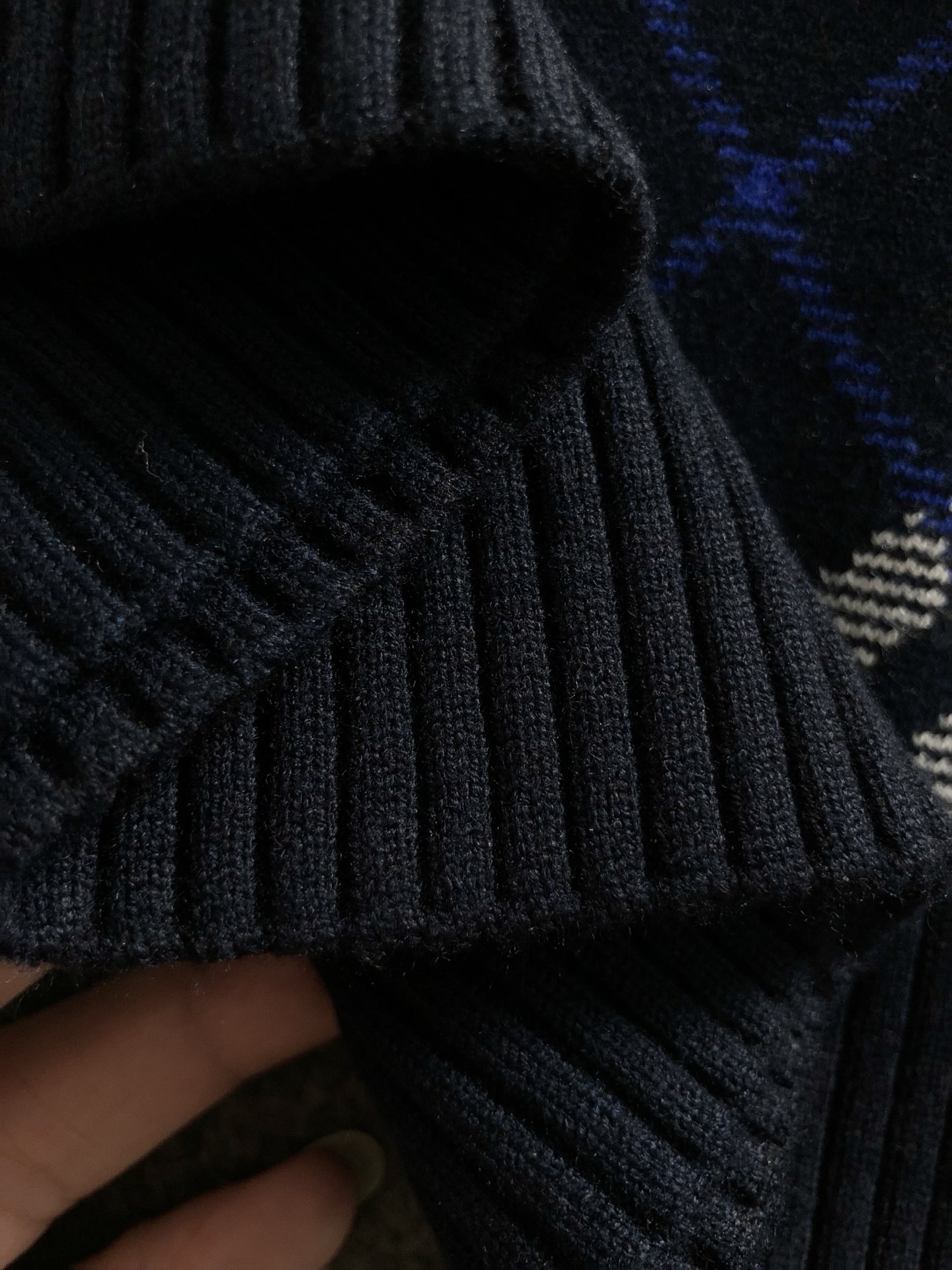 BBR*合身版型M-XXXL2025秋冬新款格纹圆领针织衫，精致工艺专柜面料，顶级元素融合打造，3标齐全