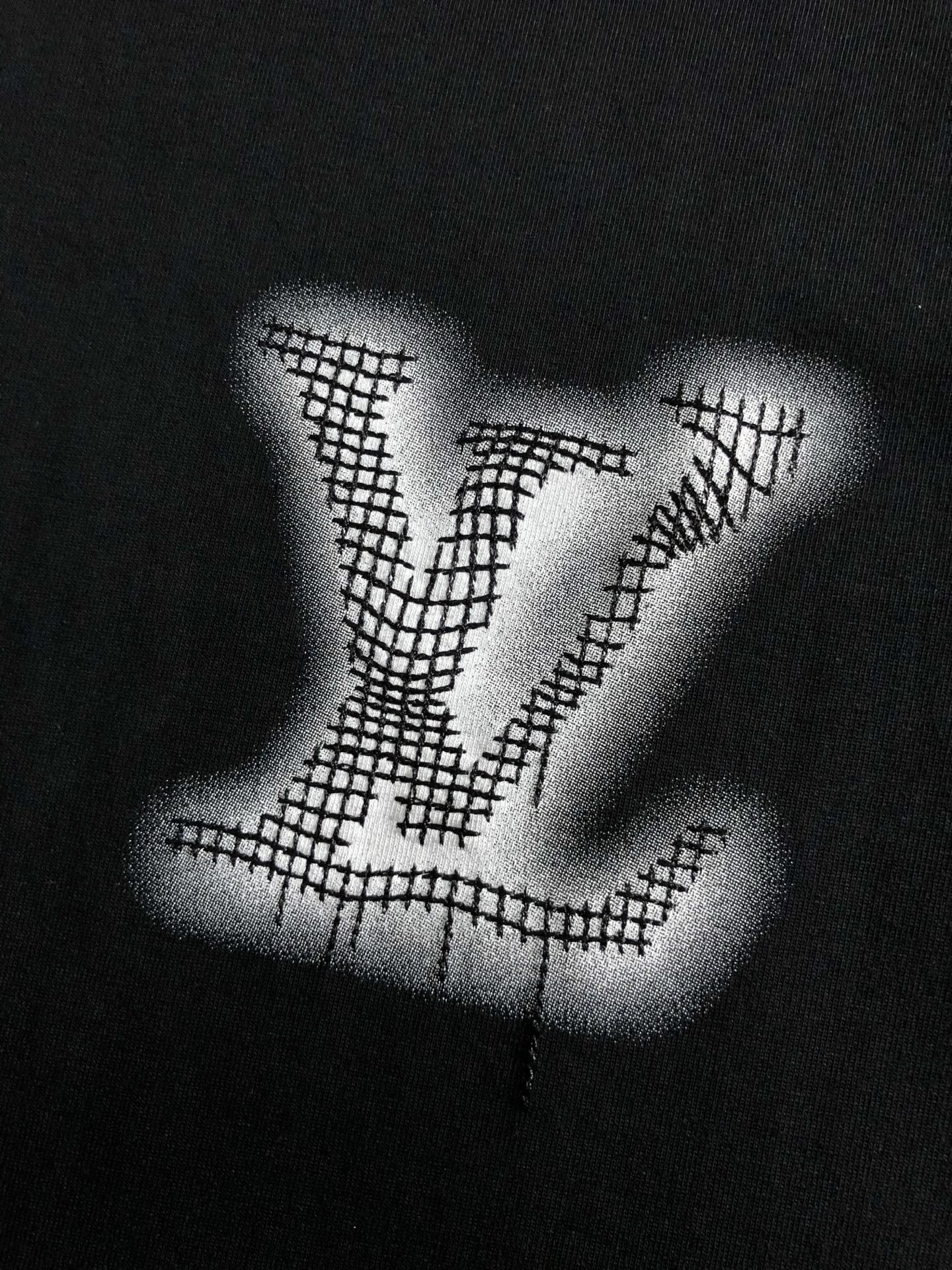 L牌*合身版型S-Xl25早春最新重工印花前后幅对应logo 融合高工艺重磅短袖，高端品质专柜原单圆领援