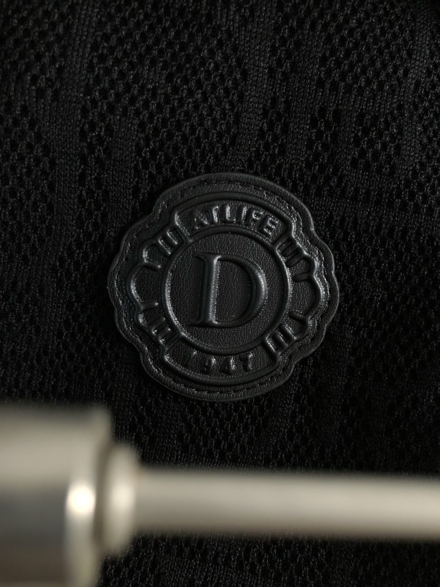 Dir**合身版型M-XXXL25秋冬最顶字母皮标针织拼接立领马甲，顶级工艺针织面料融合金属五金辅料拉链