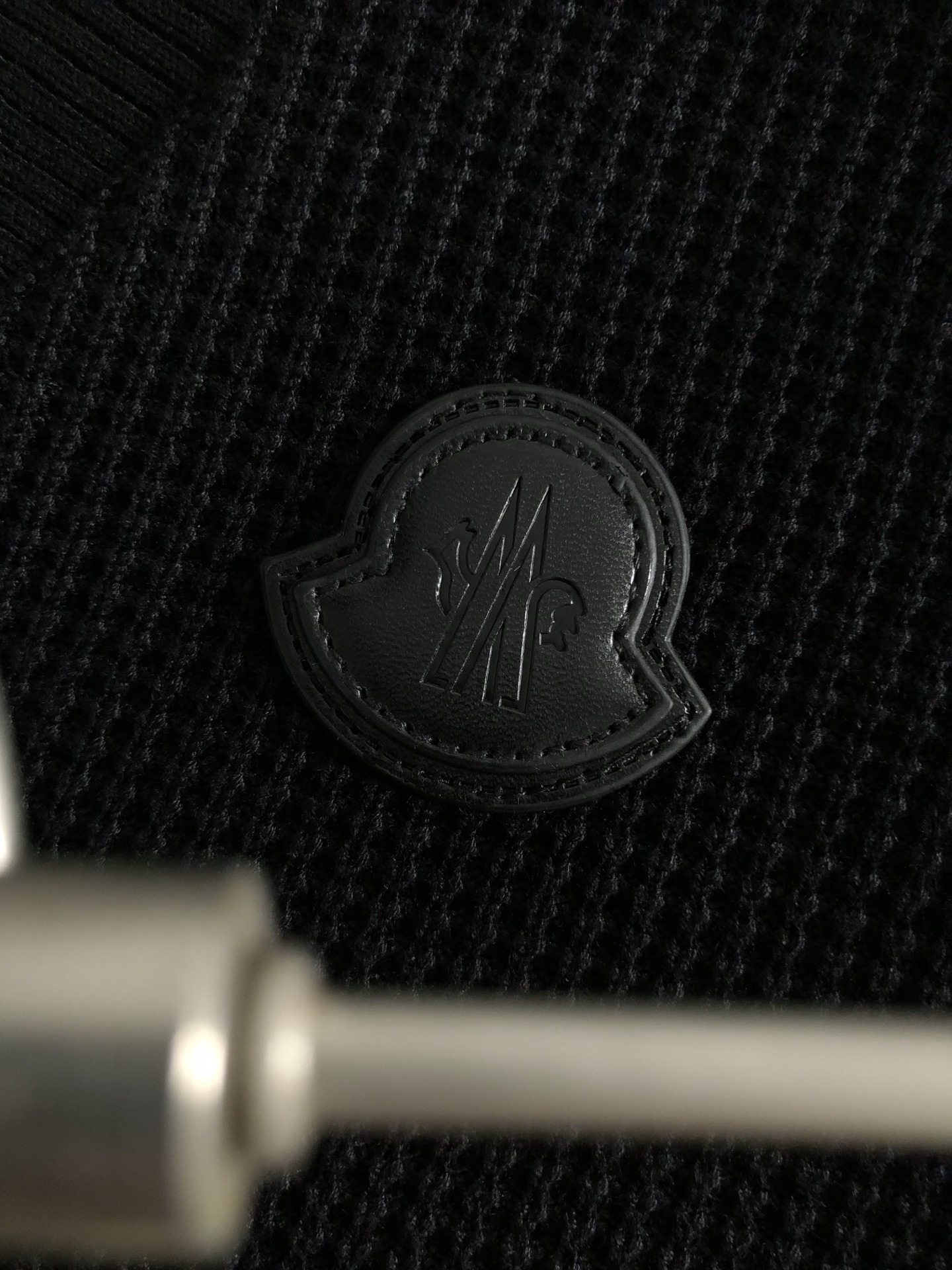 L牌**合身版型M-XXXL2025秋冬拼接款袖皮标针织羊毛外套，精致工艺专柜面料，顶级元素融合打造，3