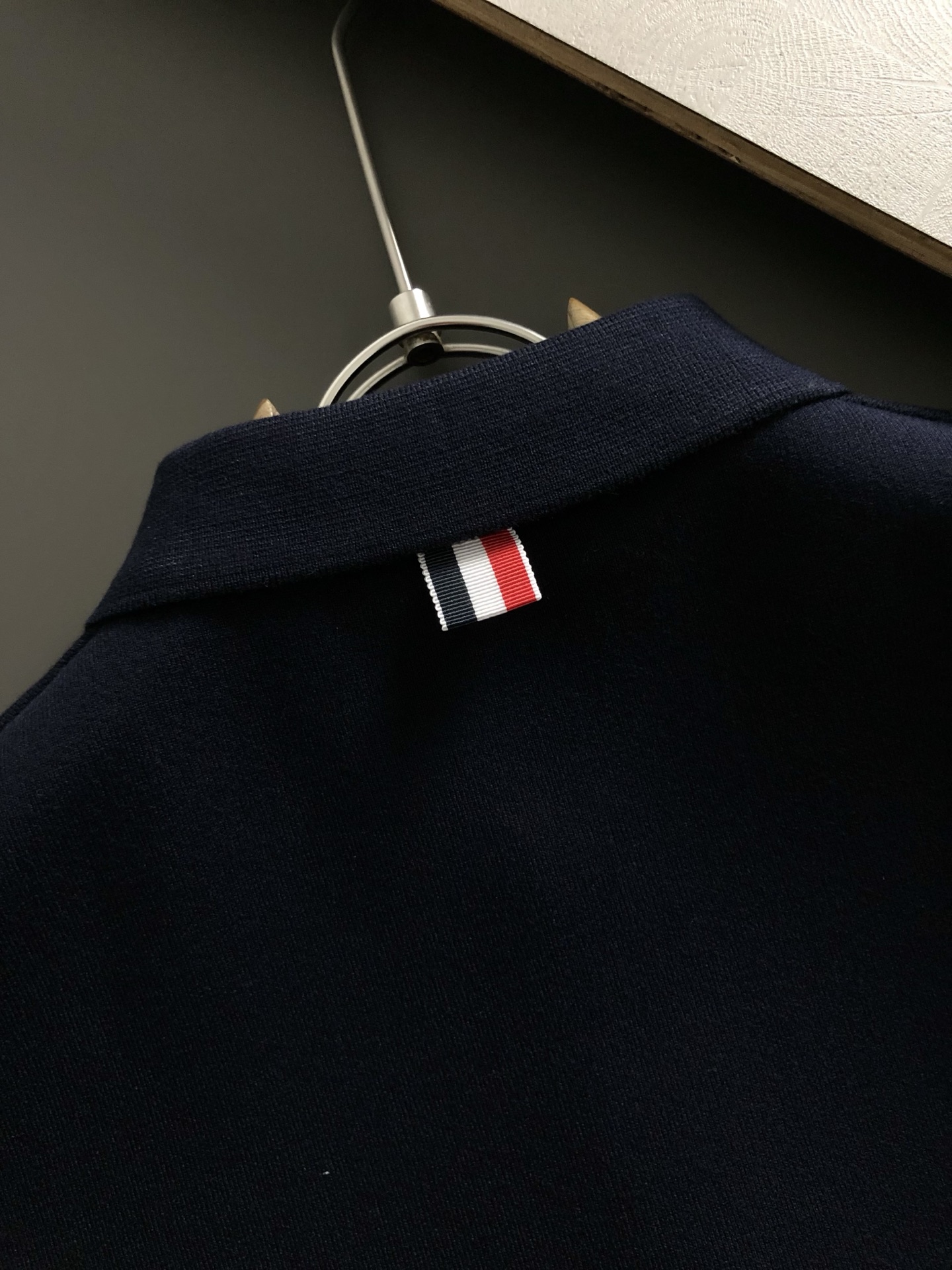 Tb*合身版型M-XXXL2025秋冬经典三杠针织羊毛纽扣外套，精致工艺专柜面料，顶级元素融合打造，3标