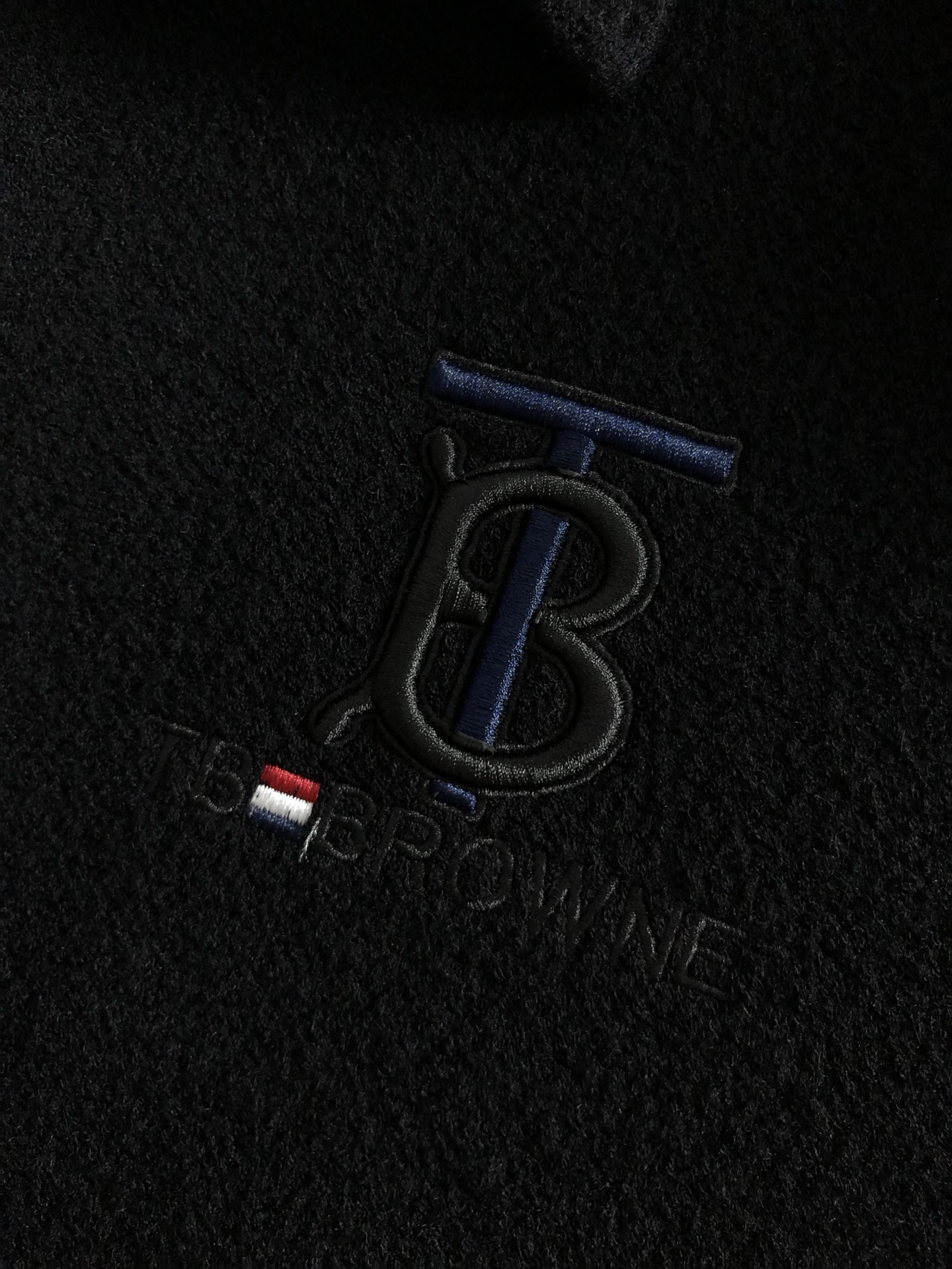 Tb**微宽版型M-XXXL25秋冬顶级黑色袖口提花字母刺绣logo立领外套，黑白双色商务简约工艺专柜面