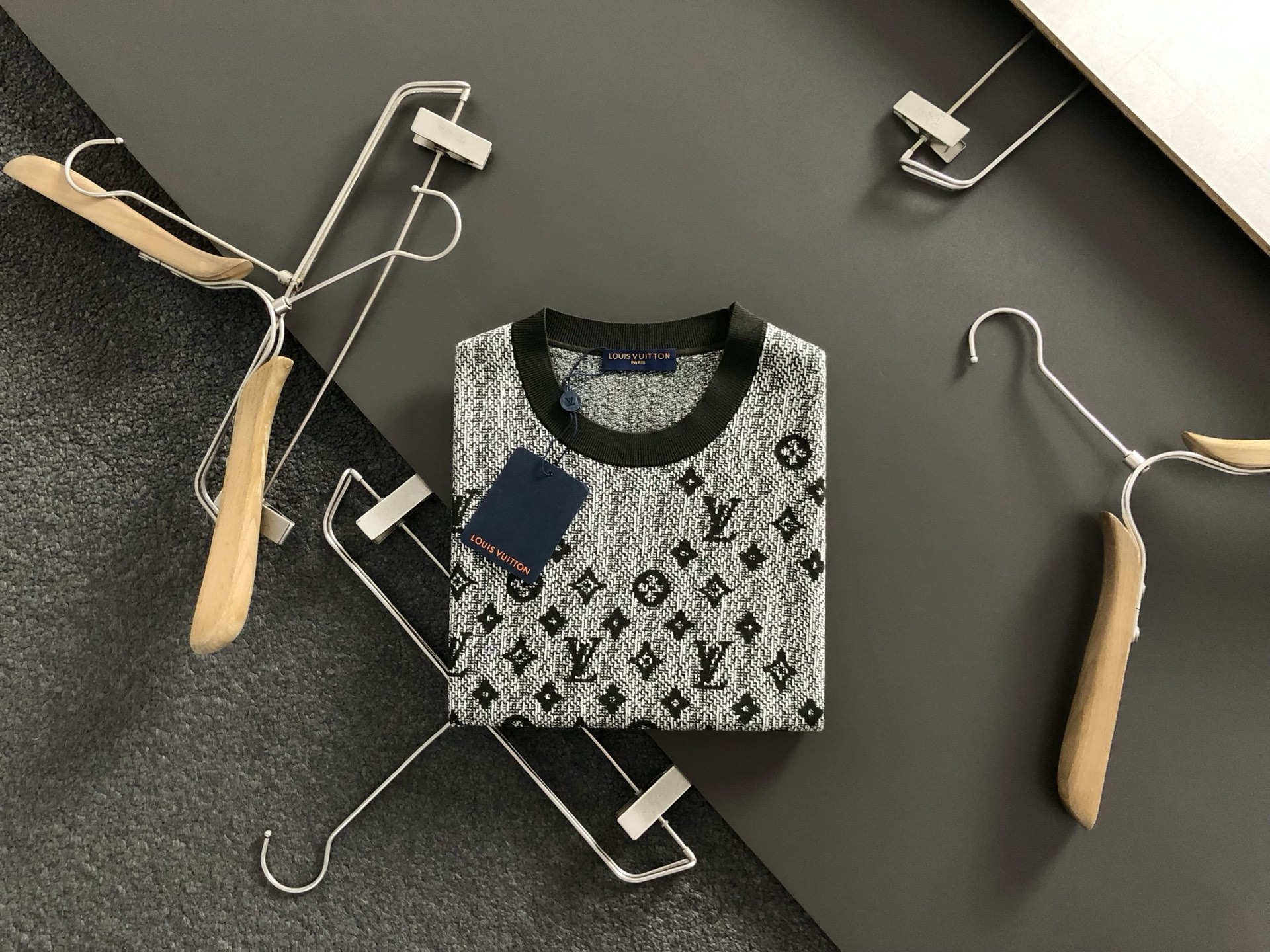 L🃏*合身版型M-XXXL2025秋冬立体提花羊毛短袖，精致工艺专柜面料，顶级元素融合打造，经典短袖3标