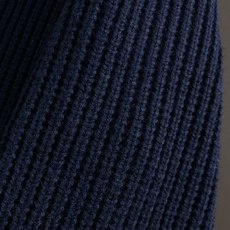 Polo*尺码S-XXl 属性 2026秋冬羊毛衫 成分 羊毛衫 意式轻熟风立领针织外套,秋冬衣柜里的百搭刚需单品。 精 Polo*尺码S-XXl 属性 2026秋冬羊毛衫 成分 羊毛衫 意式轻熟风立领针织外套,秋冬衣柜里的百搭刚需单品。 精