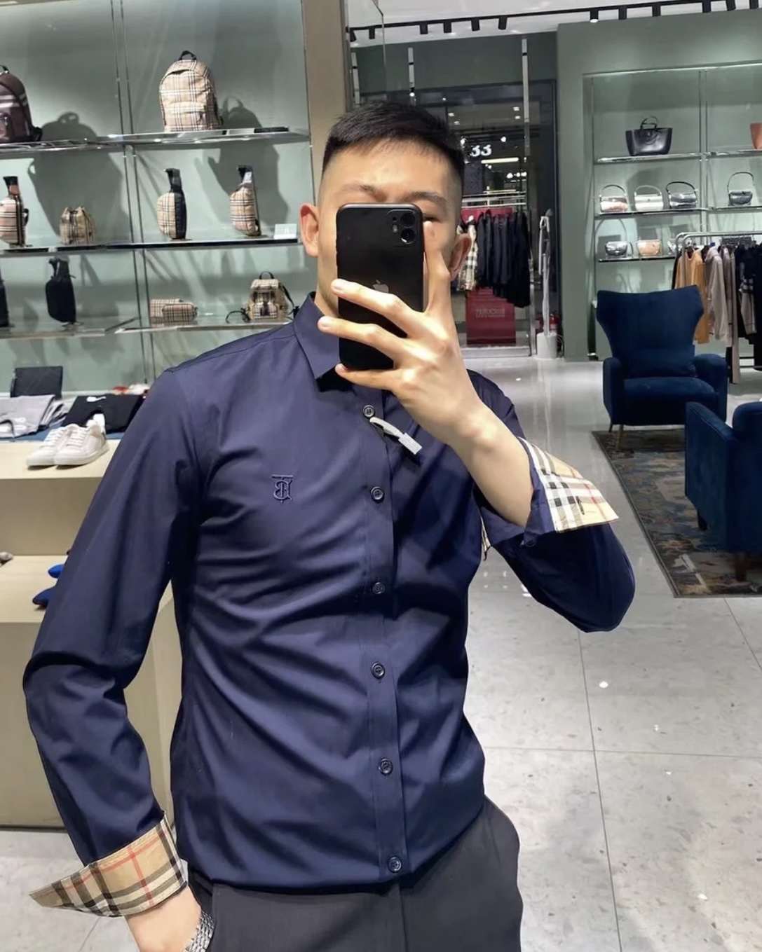 上身图参考🅱️Bur经典TB刺绣专属标识装饰弹力棉长袖衬衫经典BUR TB系列，男女万年青同款，经典TB