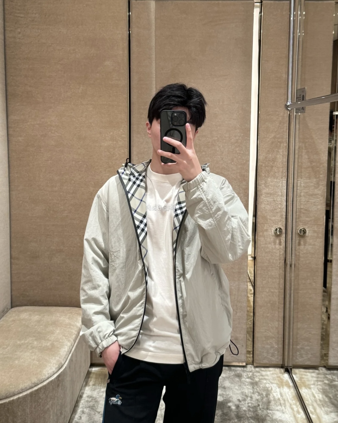 🅱️Bur新品 双面两穿格纹外套，男女同款双面穿格纹宽松版型，采用再生67%聚酯纤维纱线33%棉质制成的