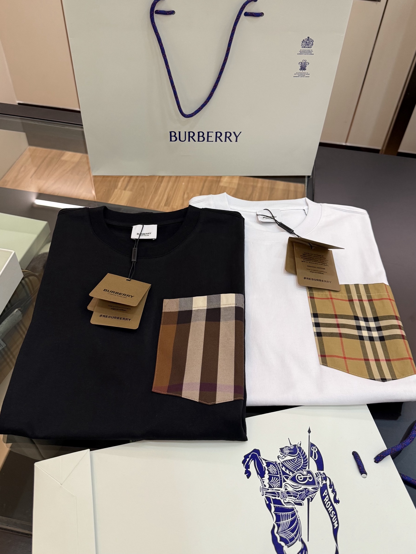 NO:137186,Compare with magnifying glass, alexander wang19860909拿放大镜来对比,,alexander wang,Men's clothing