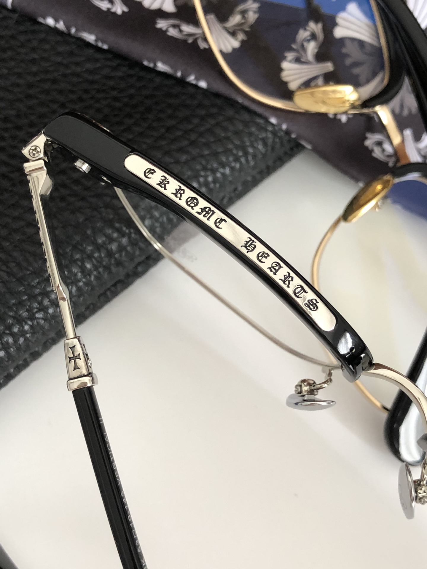  CHROME HEART🔱🔱🔱官网同步新款VERTICALII SIZE：53-19-145

