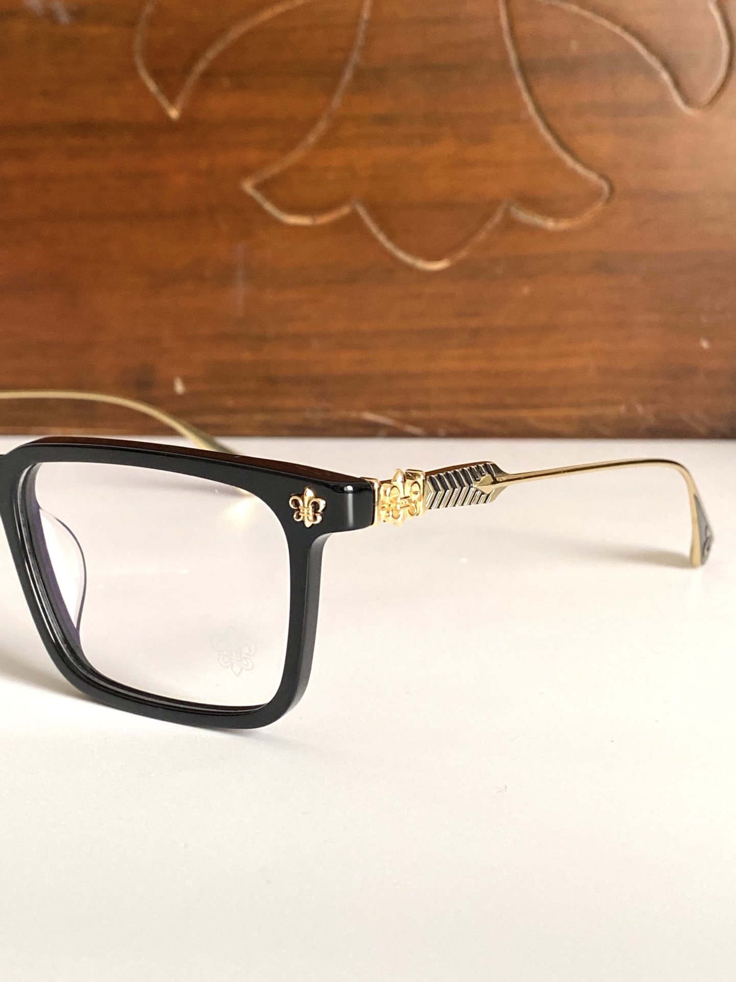  钛！💯新品上市！CHROME HEART
方框设计 简洁大气
CH8307 SIZE54-19-153