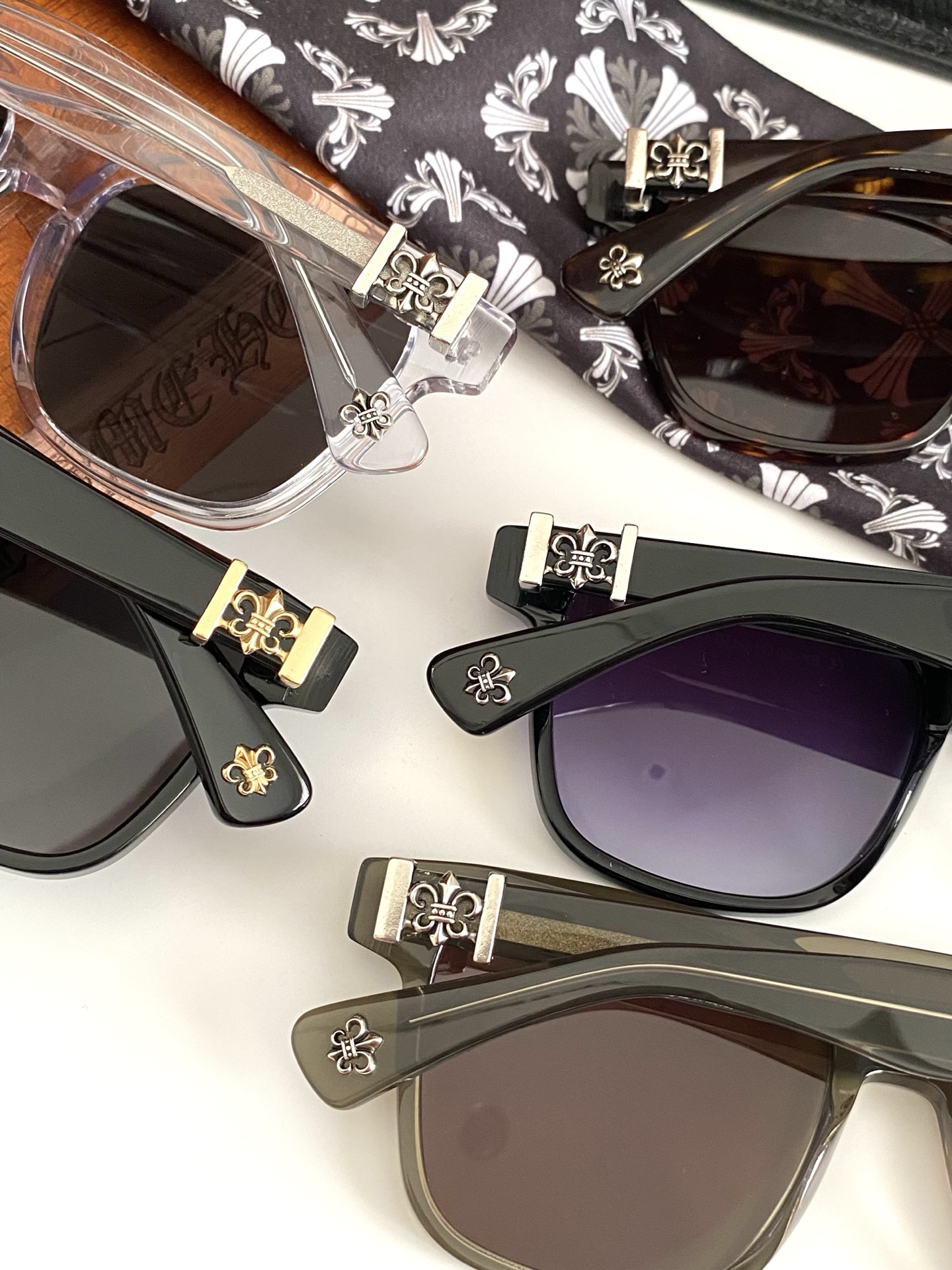 新款太阳镜🕶️CHROME HEART男女都🉑️ 瘦脸神器 CH8055SIZE:55-18-150