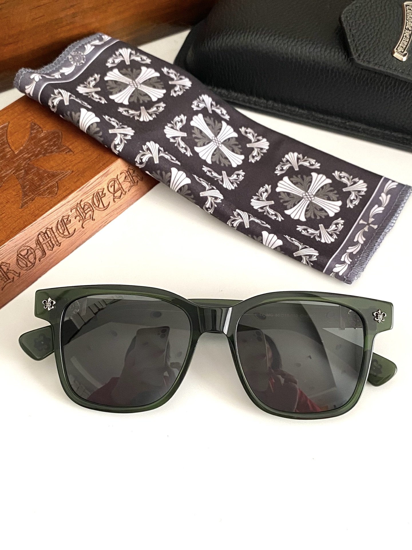 新款太阳镜🕶️CHROME HEART男女都🉑️ 瘦脸神器 CH8055SIZE:55-18-150