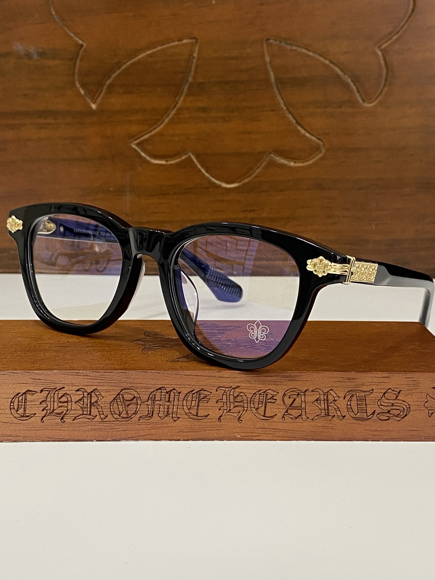 镜框最新推出王炸款🖤 男女通用经典大方框，超级百搭适合多种风格！意大利进口板料手工打磨制造 非常有质感C