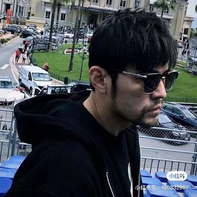 官网同步更新‼️周董周杰伦佩戴款🕶️🕶️ 年度最佳代表款精雕印字原版款 VERTICAL SIZE:53-19-145 