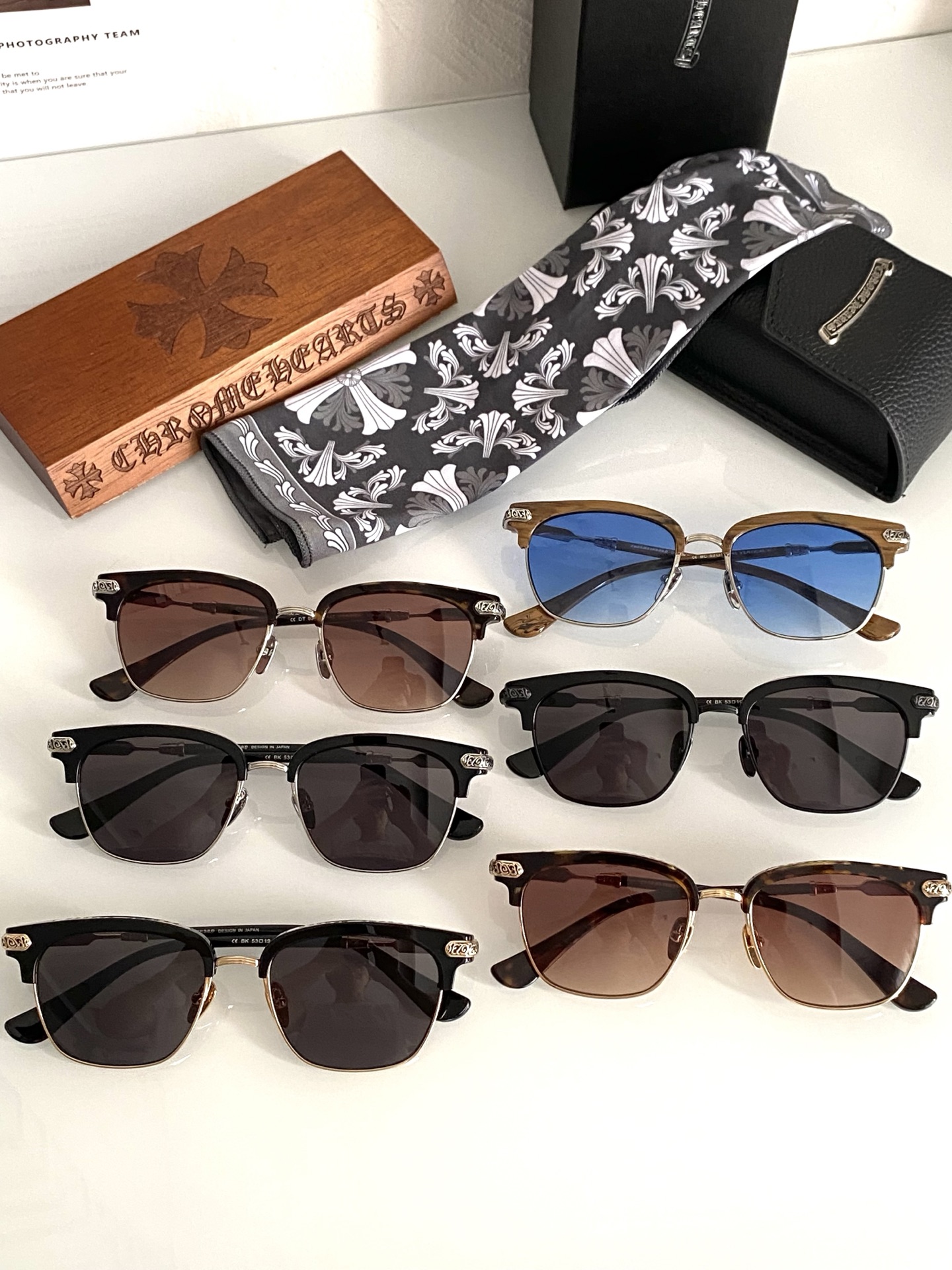 官网同步更新‼️周董周杰伦佩戴款🕶️🕶️ 年度最佳代表款精雕印字原版款 VERTICAL SIZE:53-19-145 