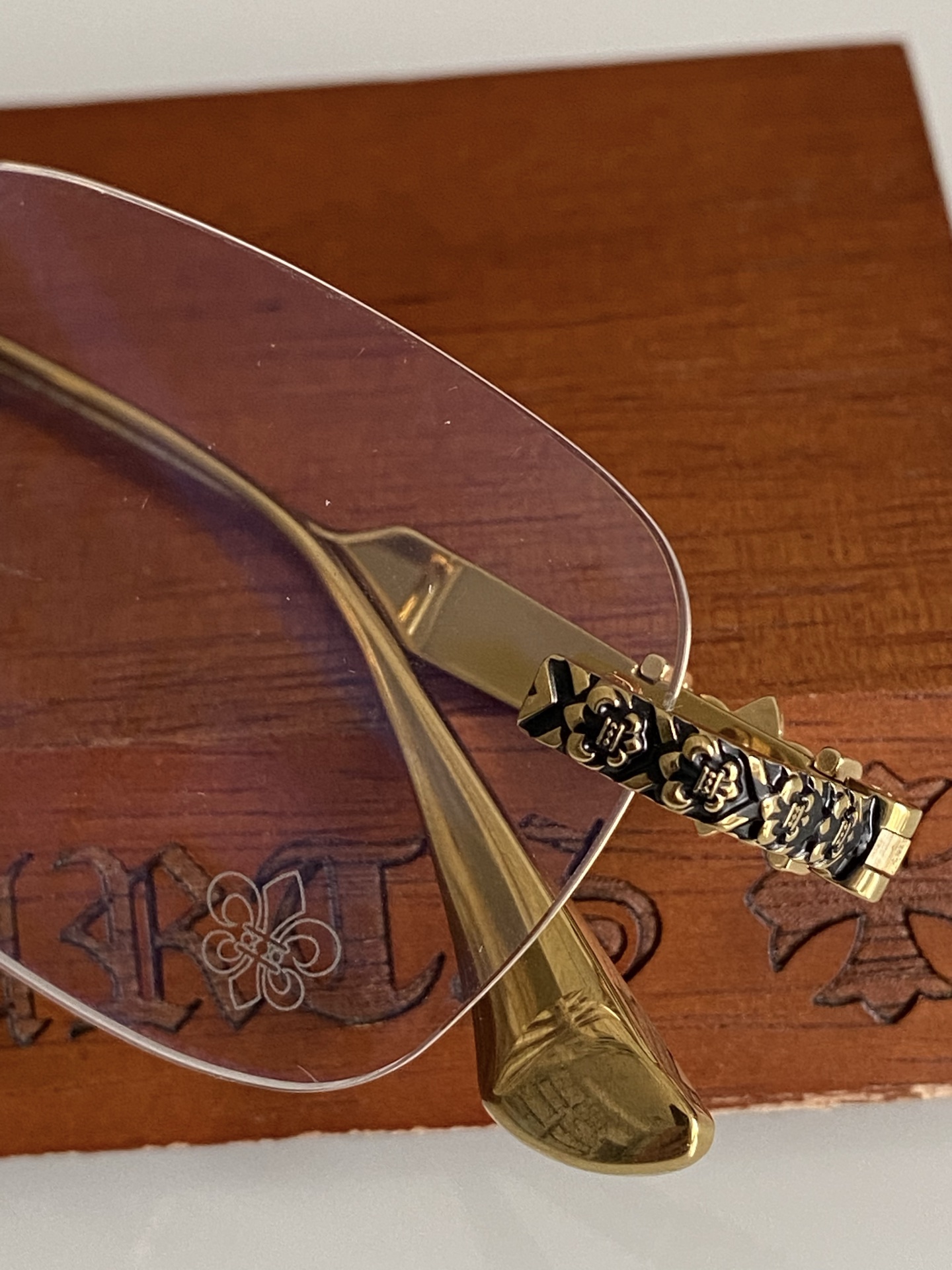 精品高档 无边钛架〰️TITANIUMCHROME HEARTCH8326 SIZE：53-18-146