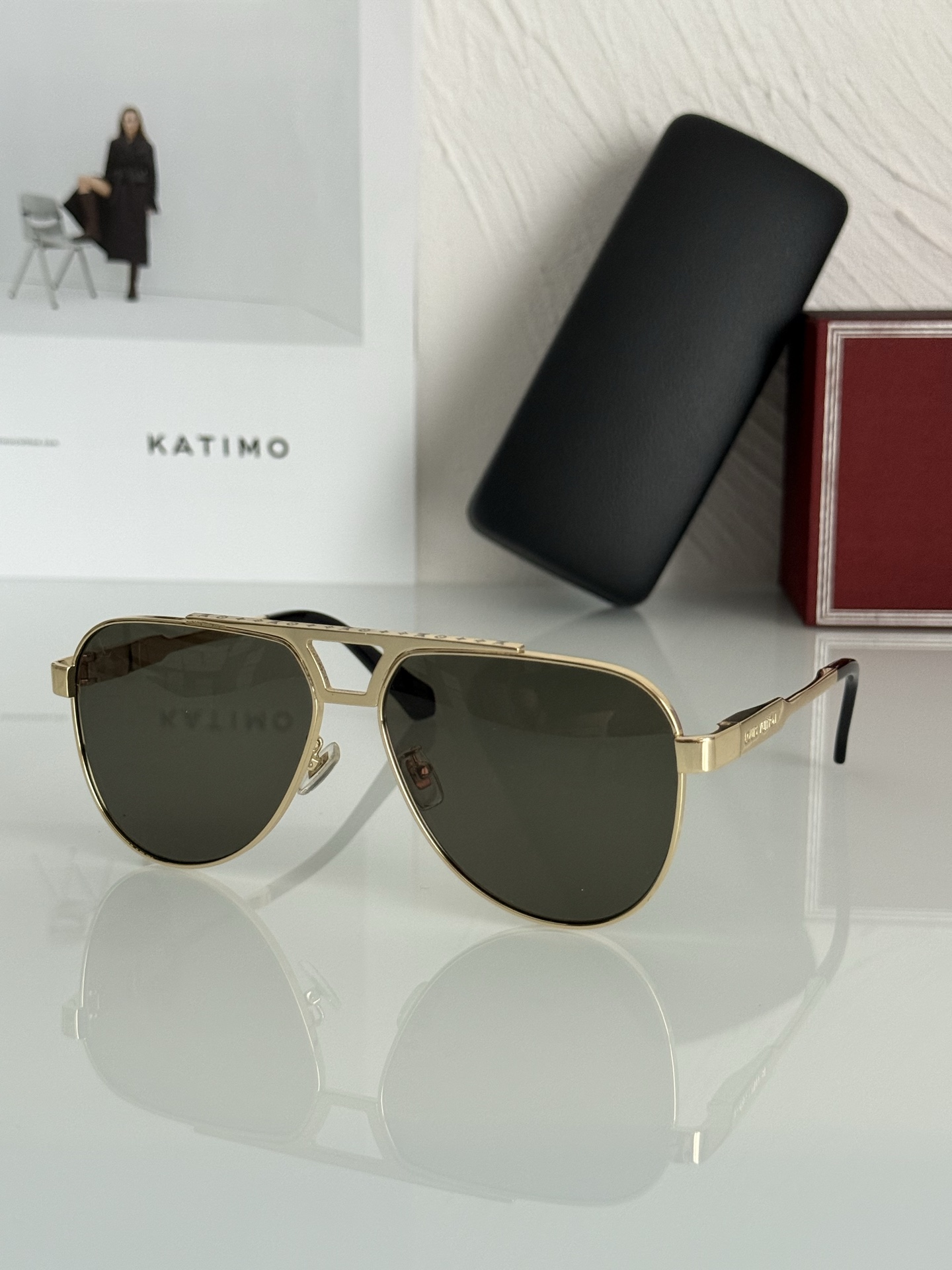  LOUIS VUITTO* 
MODEL：Z1586E 
SIZE：58口15-145
