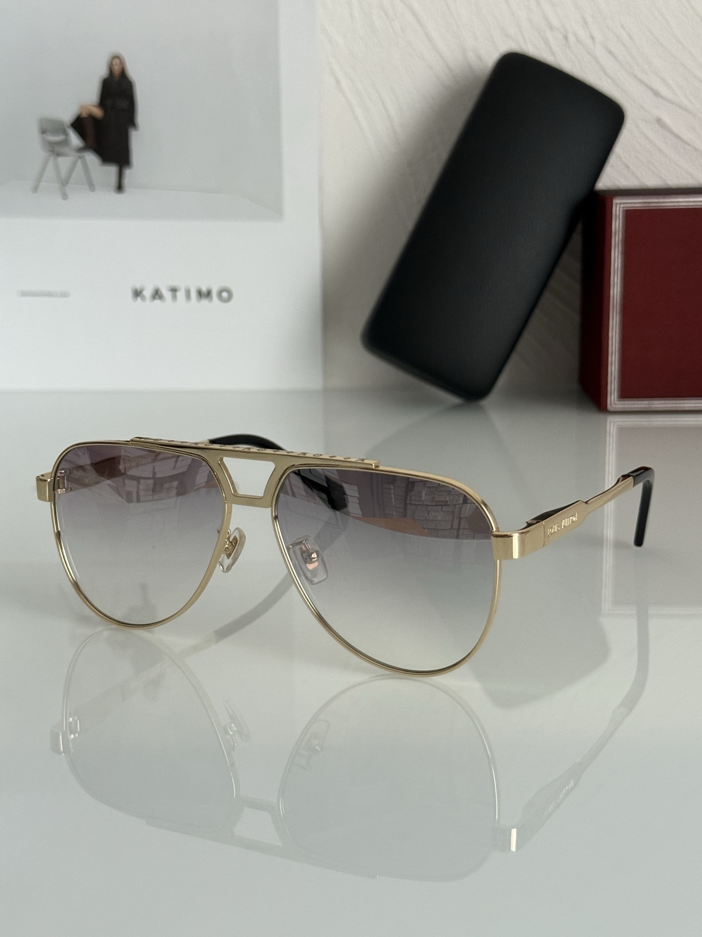  LOUIS VUITTO* 
MODEL：Z1586E 
SIZE：58口15-145
