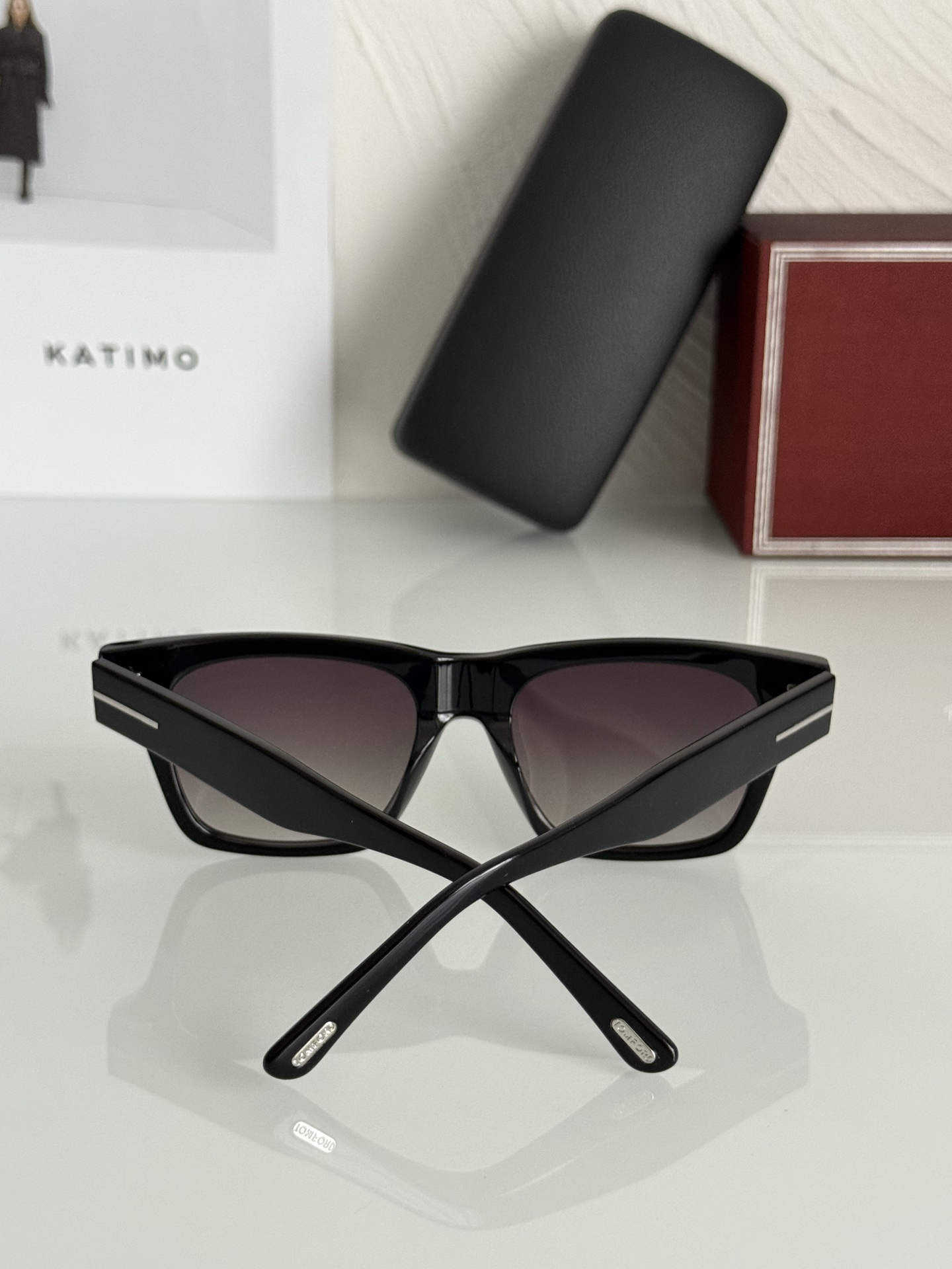  TOM FOR* 
MODEL：TF1280
SIZE：53口19-145
