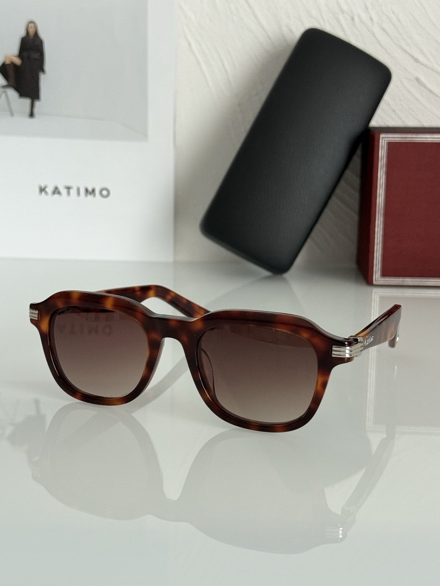  Cartie*
MODEL：CT0536S
SIZE 48口22-145
