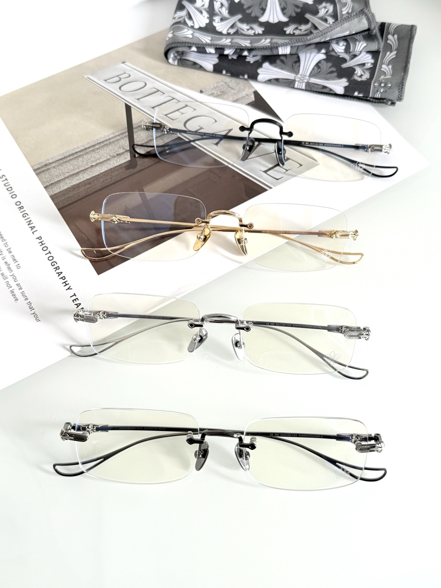 清冷系〰️王一博最新佩戴 CHROME HEARTSINNERGASMSIZE：55-20-145