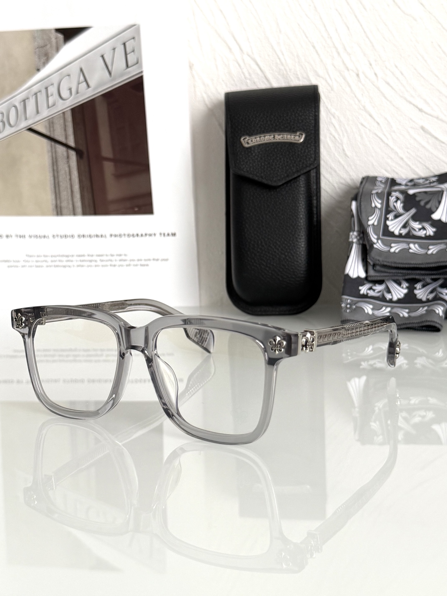 新款首发 厚料进口板材 纯手工打造CHROME HEART 大框大尺寸复古风童军花镶嵌 精雕立体LOGO